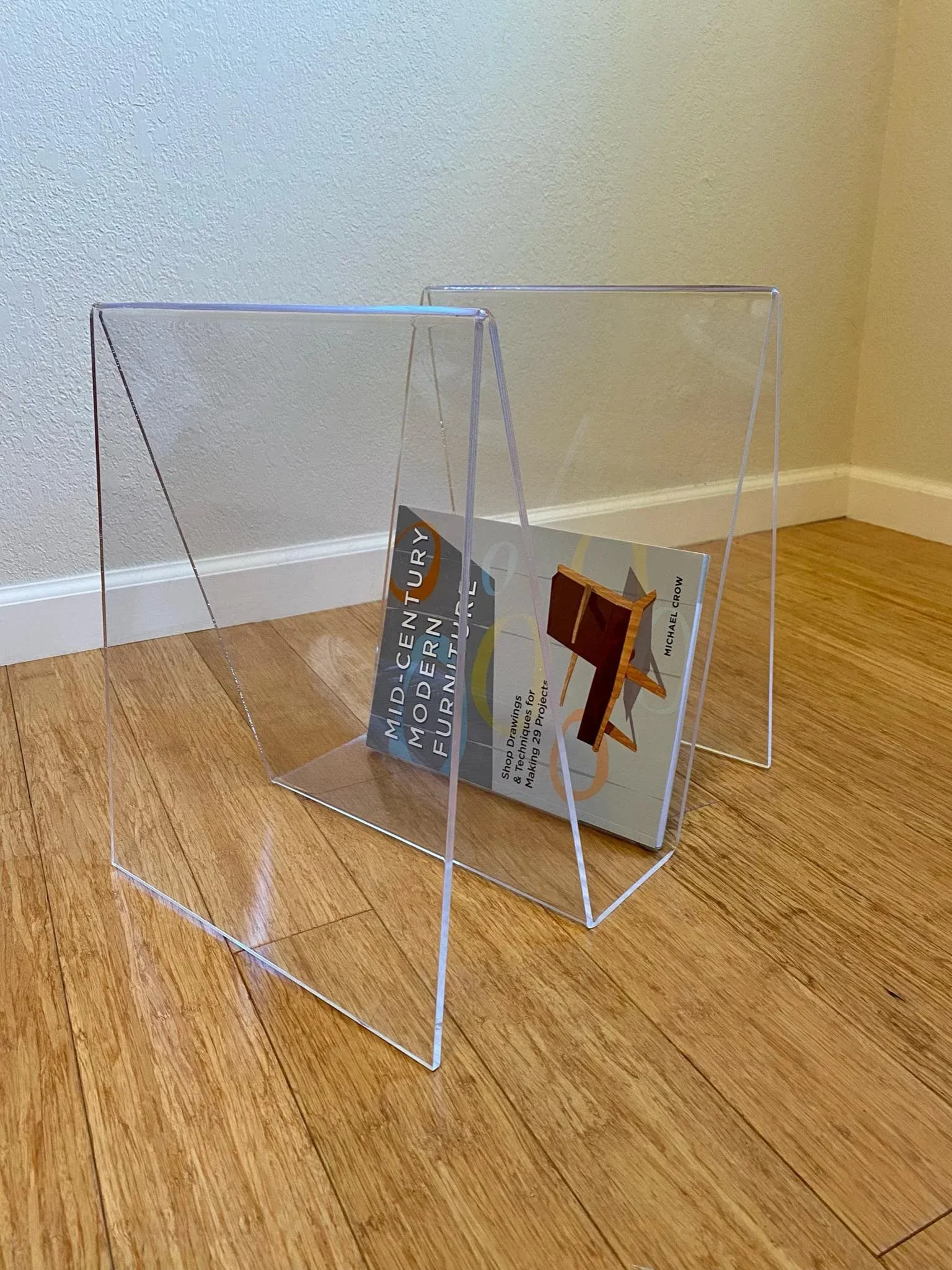 Mid Century Modern Bent Lucite Magazine Rack - 2