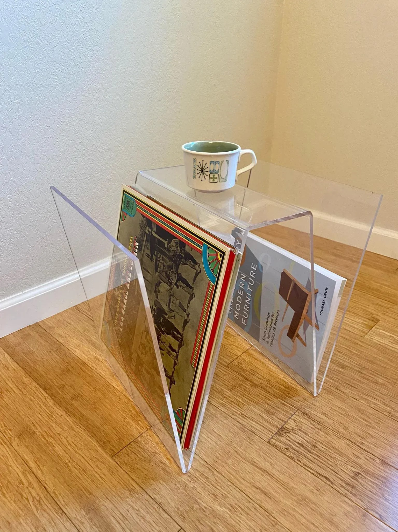 Mid Century Modern Bent Lucite Magazine Rack - 5