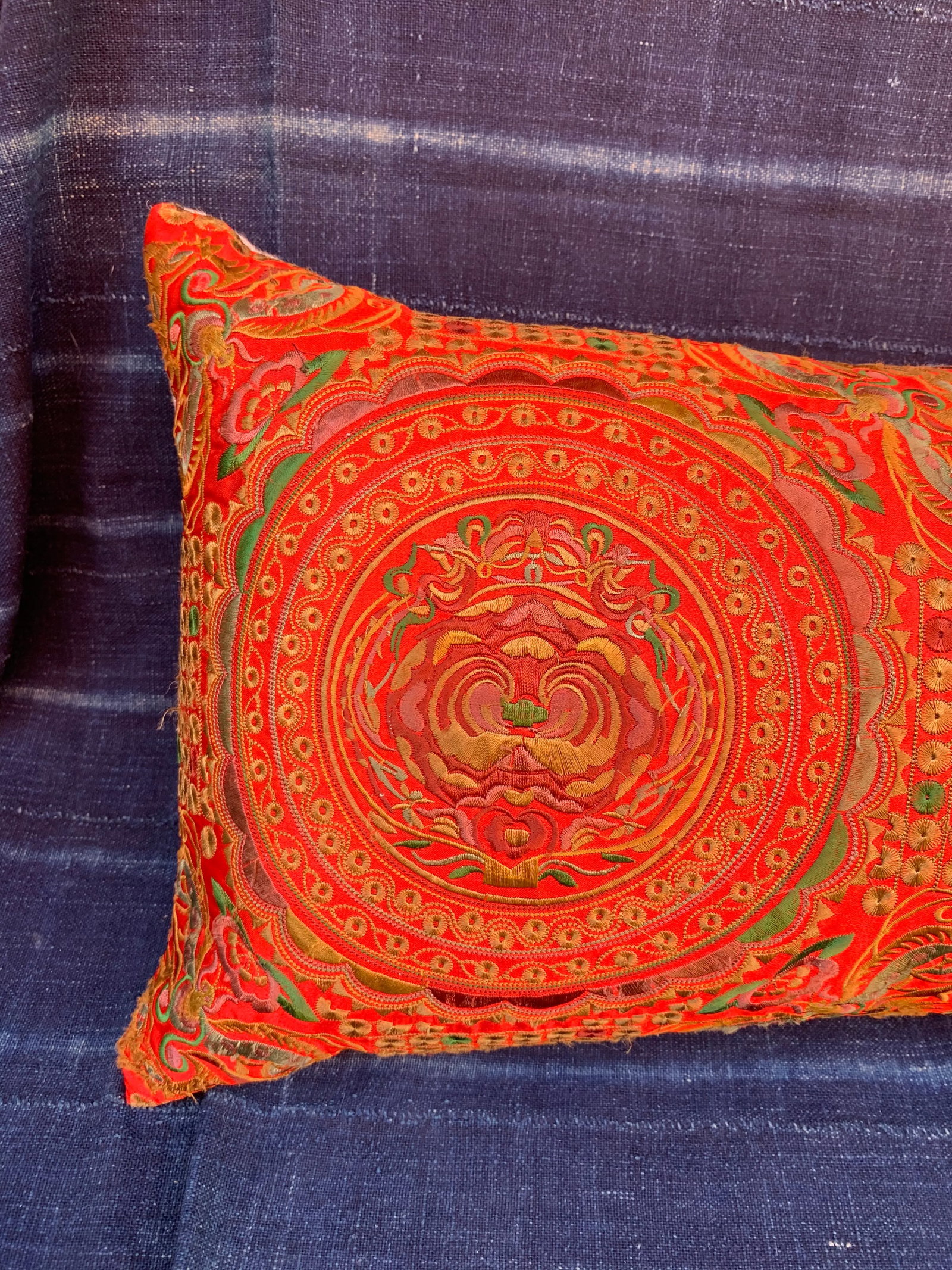 Hollywood Regency Silk Embroidered Chinoiserie Floral Moth Pillow - 2