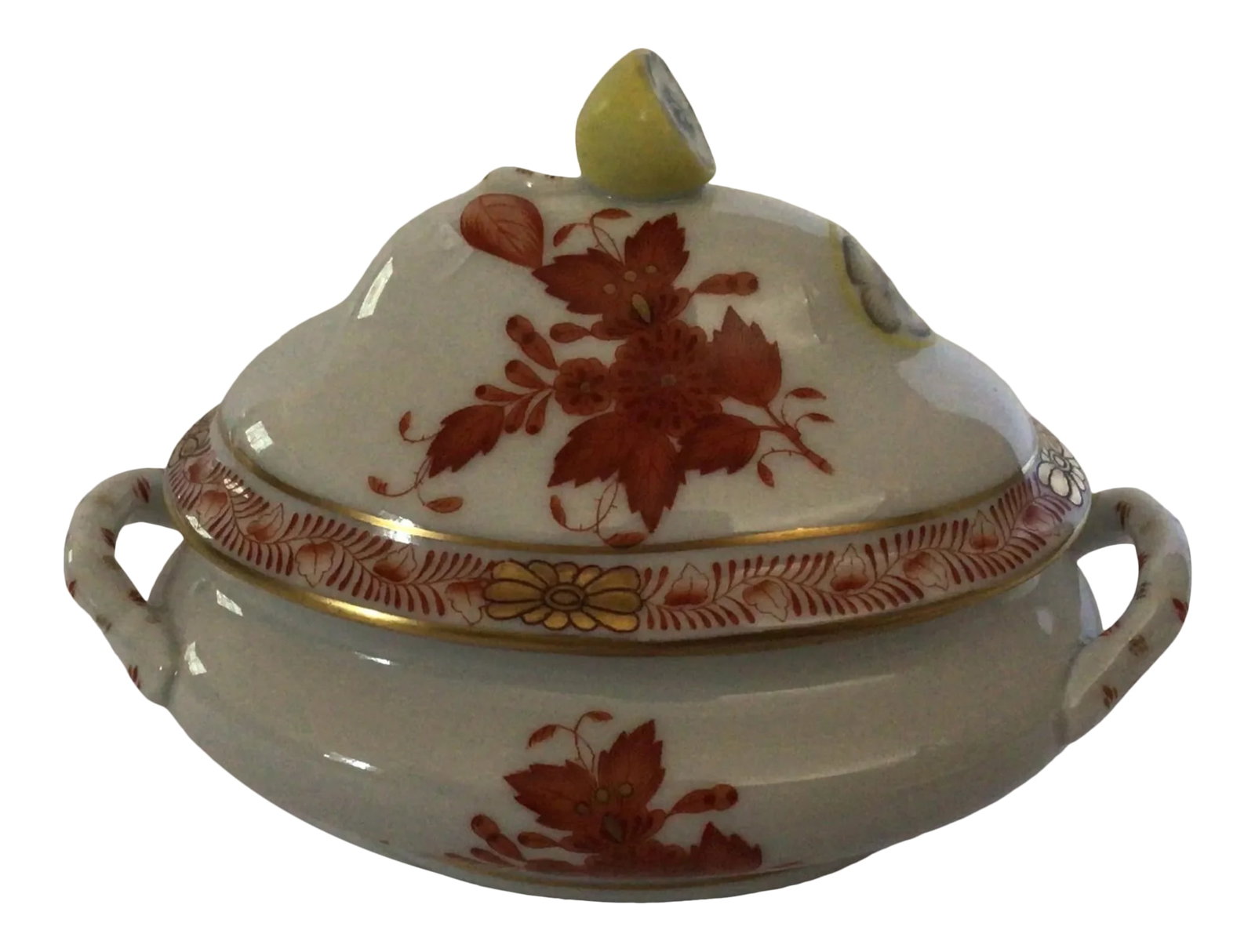 1980s Herend Hungary Chinese Bouquet Mini Tureen With Lemon Finial: MINT condition. Marked Herend Hungary Handpainted and numbered 6017. From handle to handle is 5-1/4". Bowl is 2" high. 4-1/2" tall from top of lemon finial to bottom. This is the Rust Chinese Bouquet 