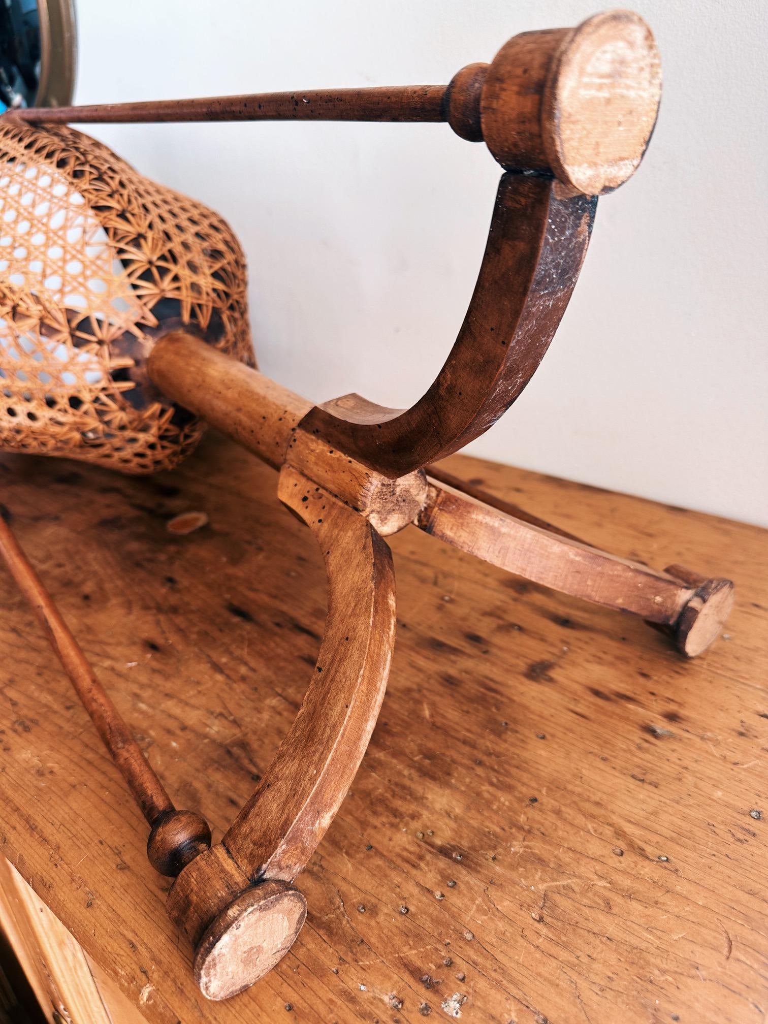 1910s Carved Fruitwood Plant Stand With Cane Basket - 7