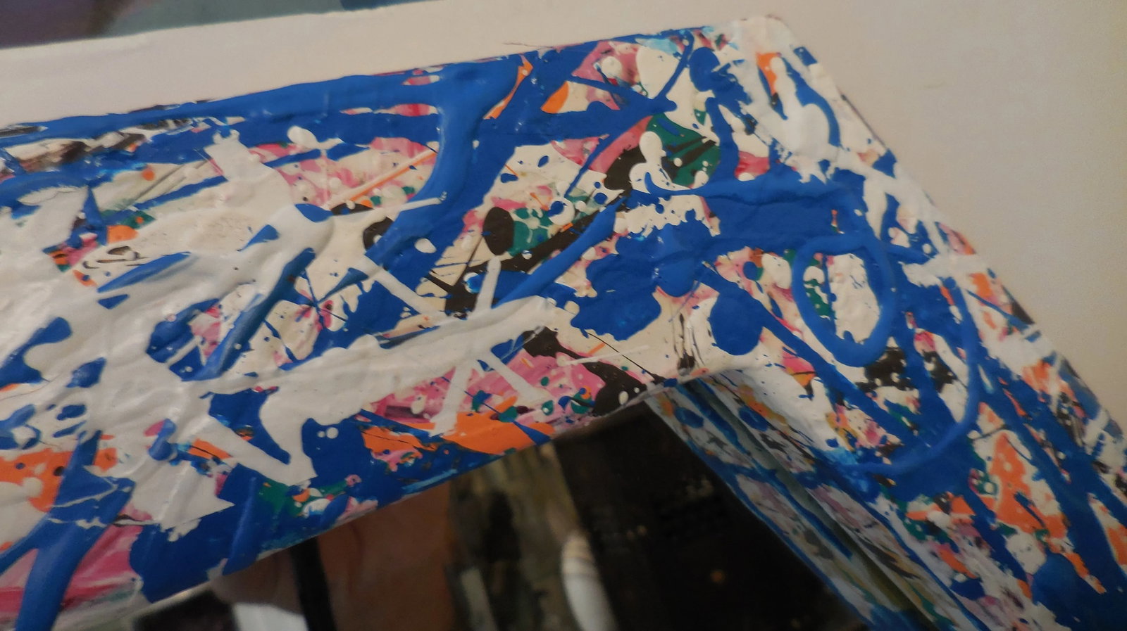 Artistic Six Sided Mirror - 8