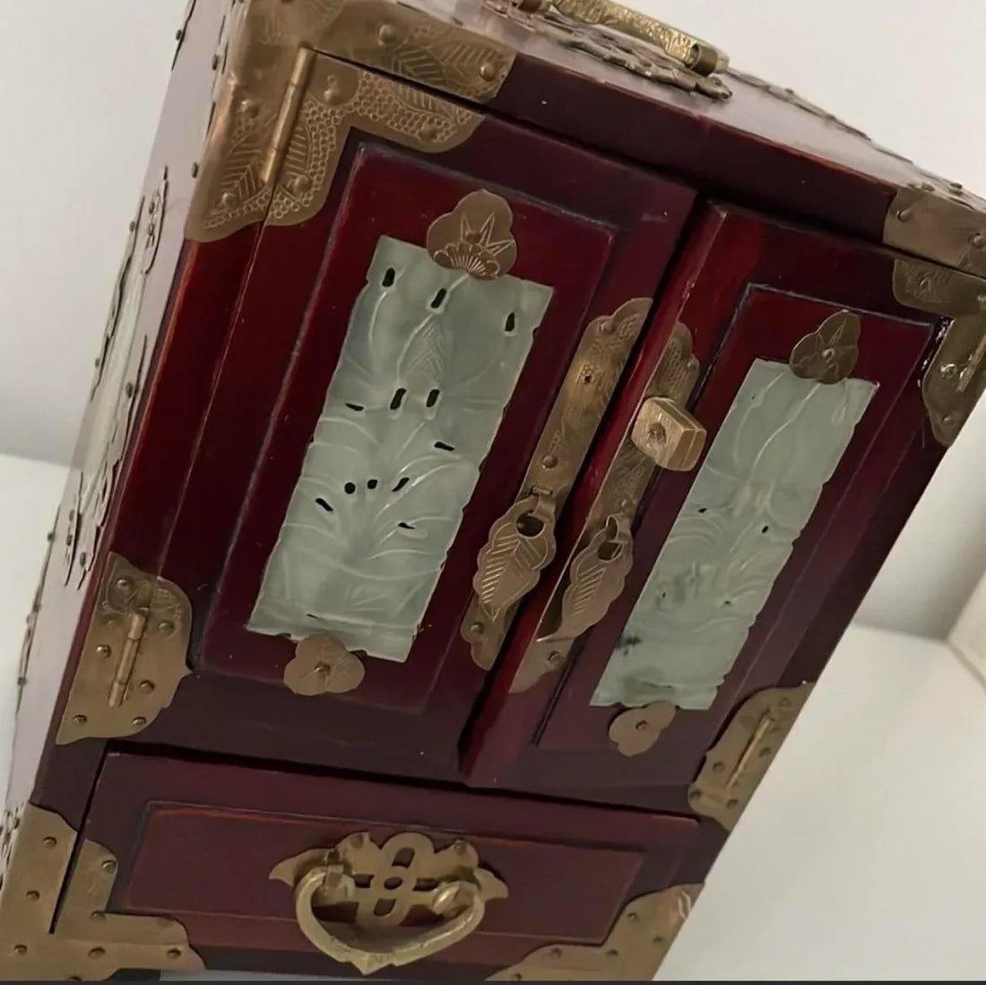 Vintage Chinese Rosewood Jewelry Box - 2