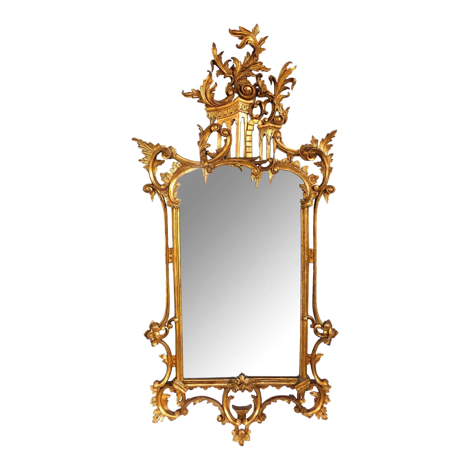 Late 19th Century Carved English Chippendale Style Giltwood Mirror With Bold Crest (1 of 6)