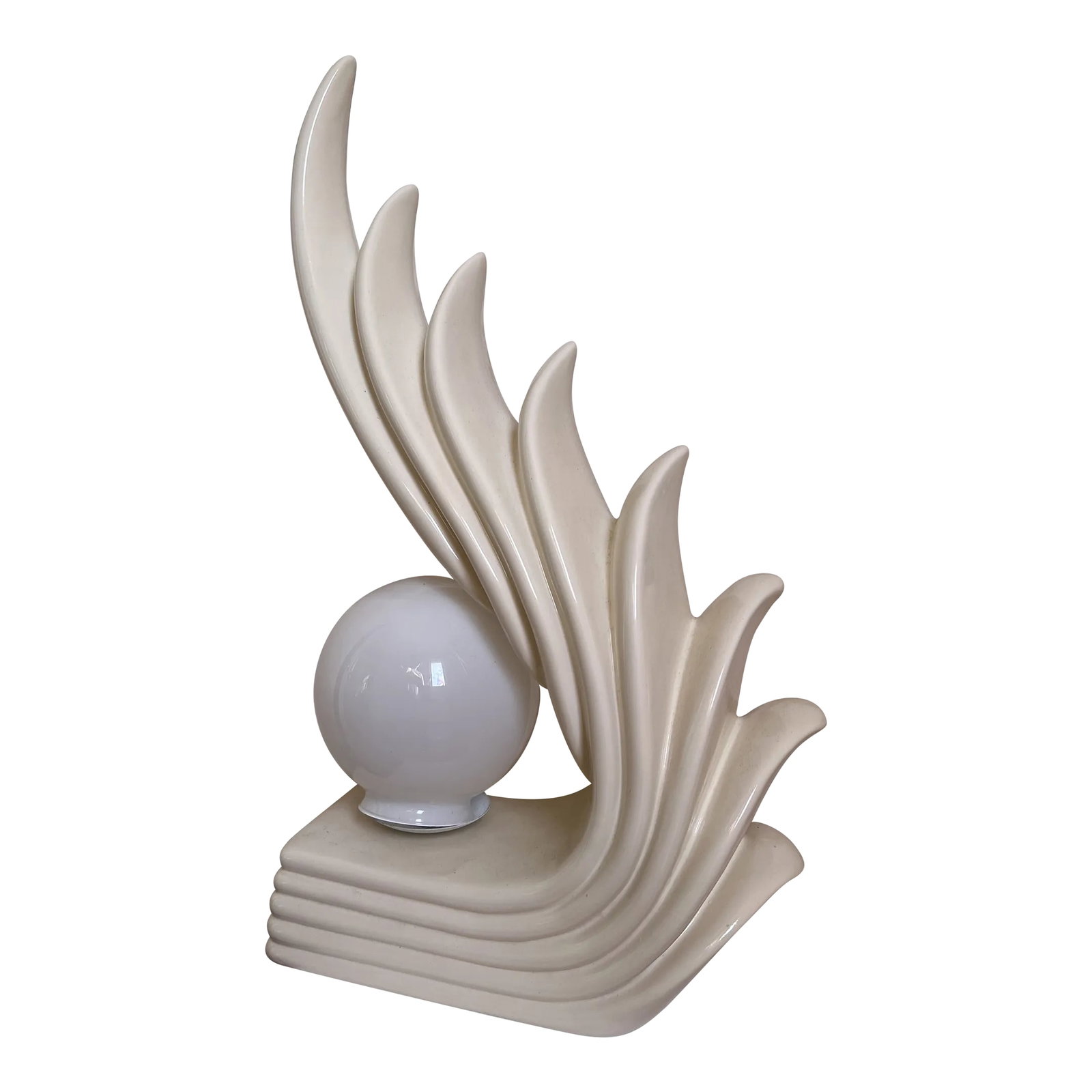 1980s Art Deco Cascade Wing Lamp: Highly collectible 1980s Art Deco Cascade Wing Lamp in Excellent Vintage Condition Condition: Alterations: Original Condition Unaltered Imperfections: Some Imperfections Condition Notes: Excellent vin