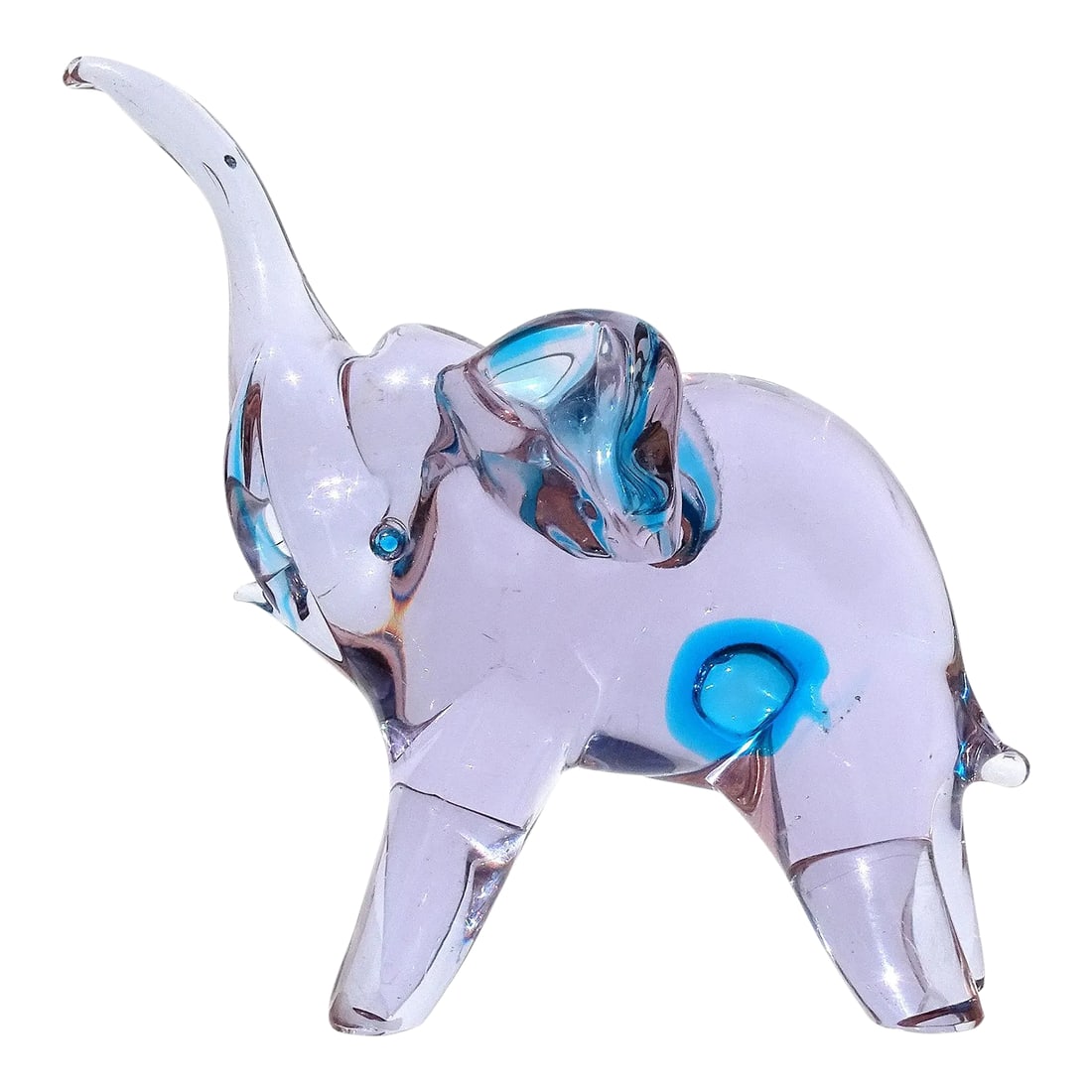 Murano Cenedese Vintage Sommerso Alexandrite Purple Blue Accents Italian Art Glass Elephant Figurine: Beautiful vintage Murano hand blown Sommerso lavender purple "Alexandrite" with blue accents Italian art glass color changing elephant figurine / sculpture. Documented to the Cenedese company. The ele