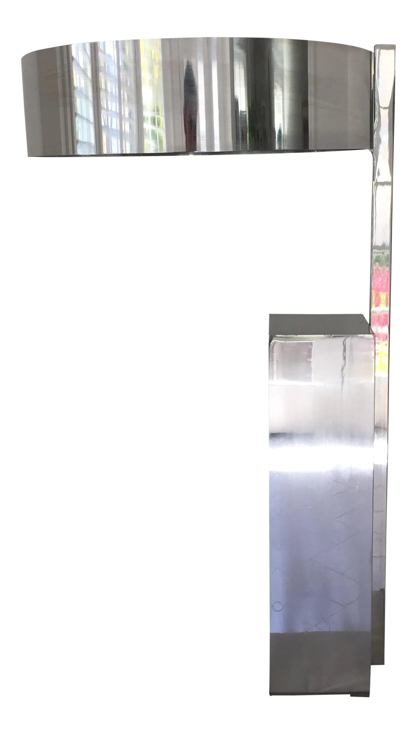 Architectural Modern Chrome Table Lamp: Architectural modern chrome table lamp in the style of Machine Age. Excellent vintage condition. Some minor scratches. Please see photos. Condition: Alterations: Original Condition Unaltered