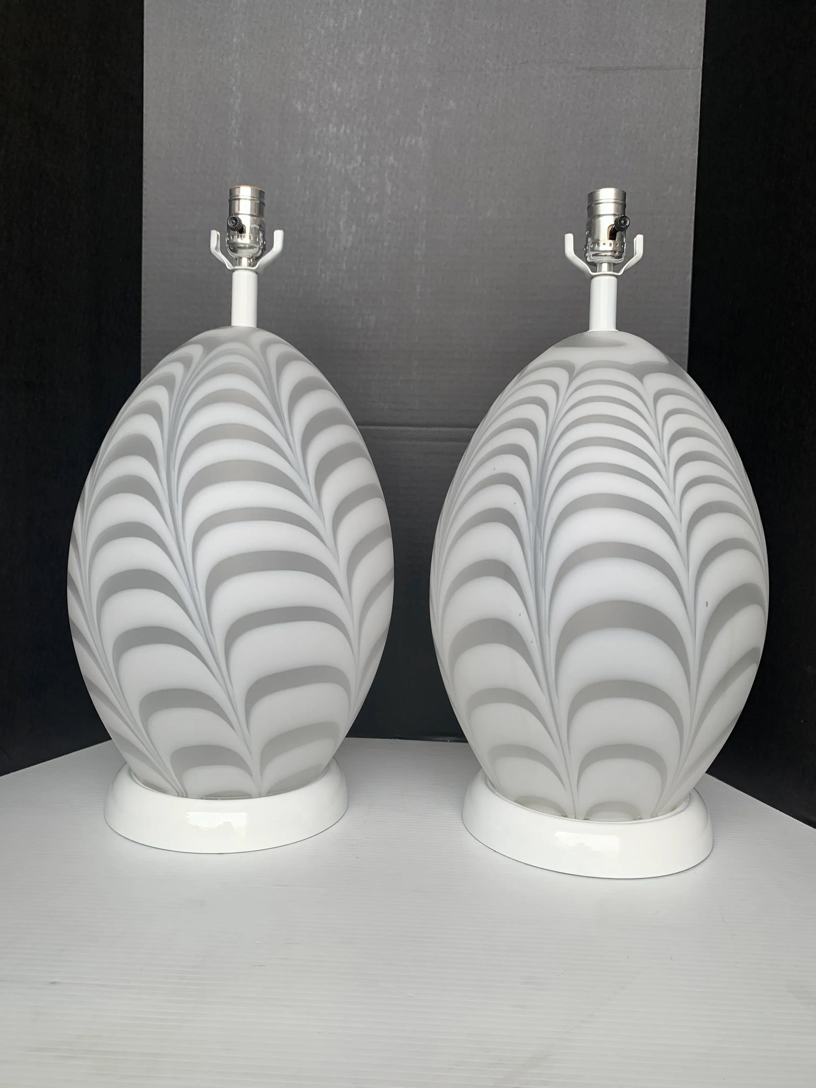 1970s White Murano Table Lamps - a Pair - 10