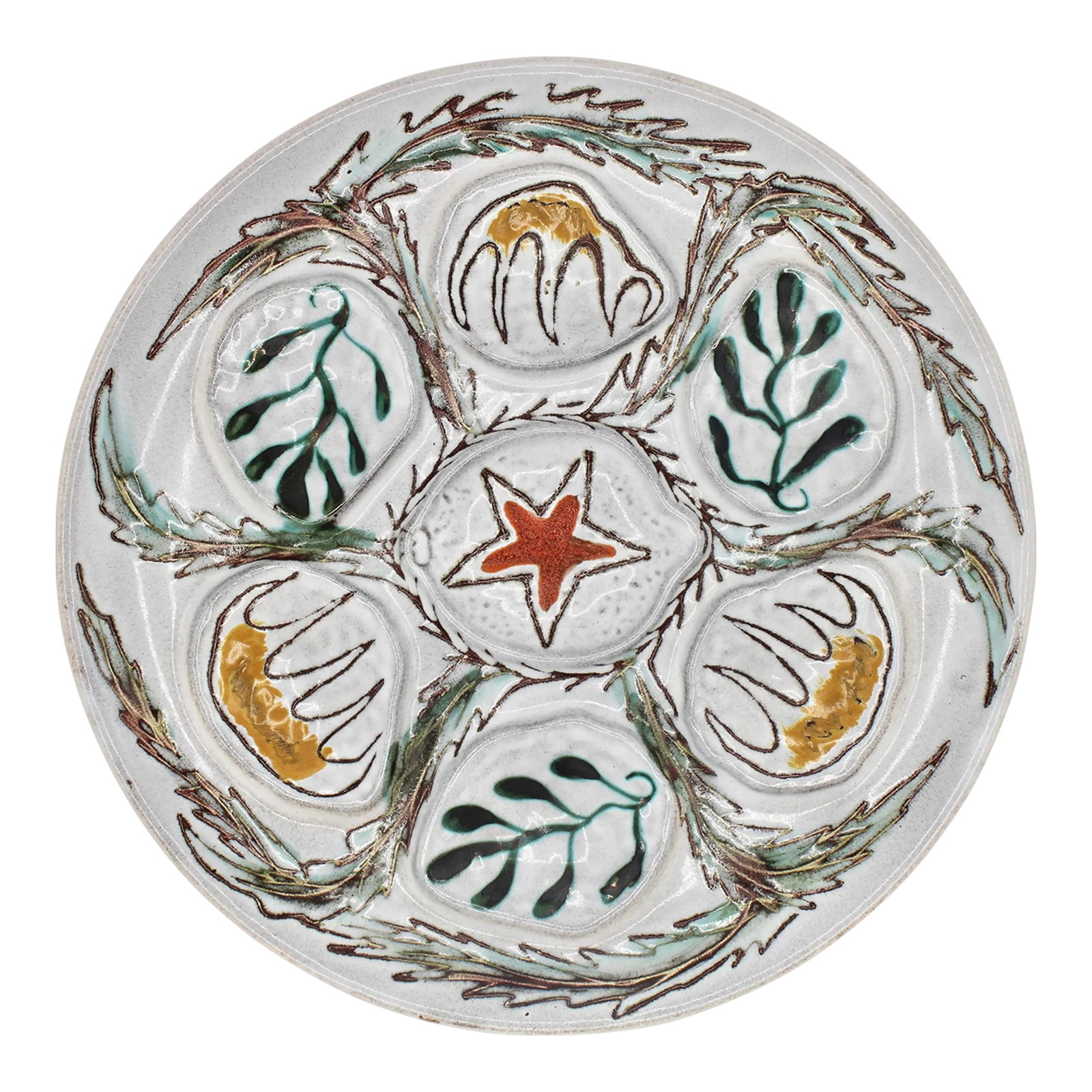 Mid Century French Starfish Oyster Plate: A stunning colorful French Oyster Plate, circa 1950. This is a unique and lovely French oyster plate, the perfect addition to your collection! Condition: Alterations: Original Condition Unaltered