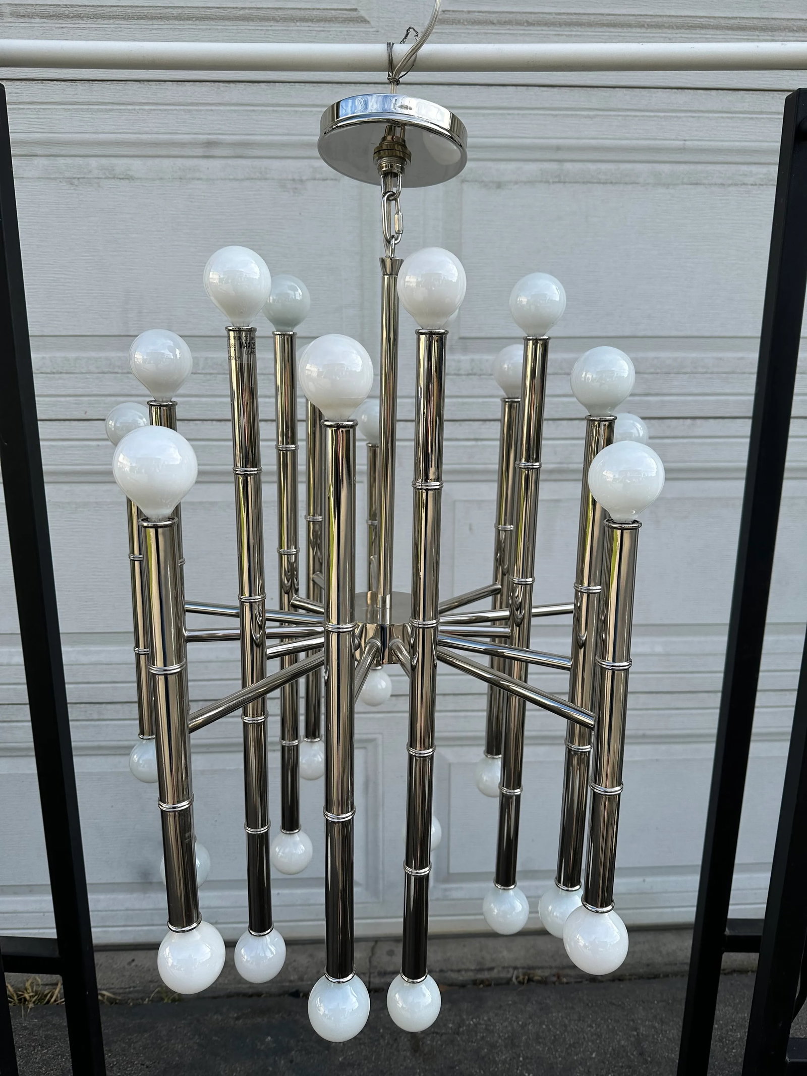 Jonathan Adler Meurice Chandelier - 7
