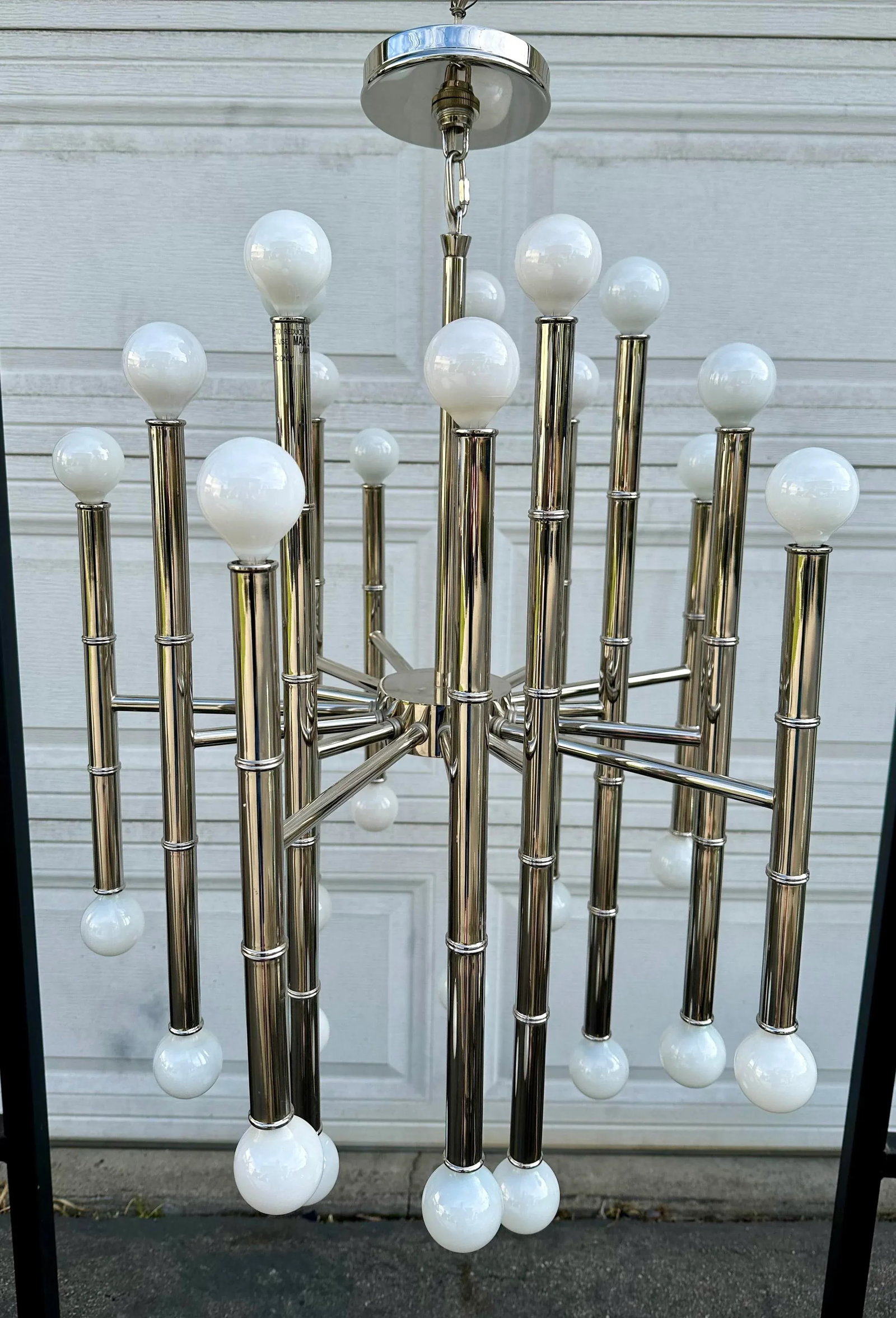 Jonathan Adler Meurice Chandelier - 8
