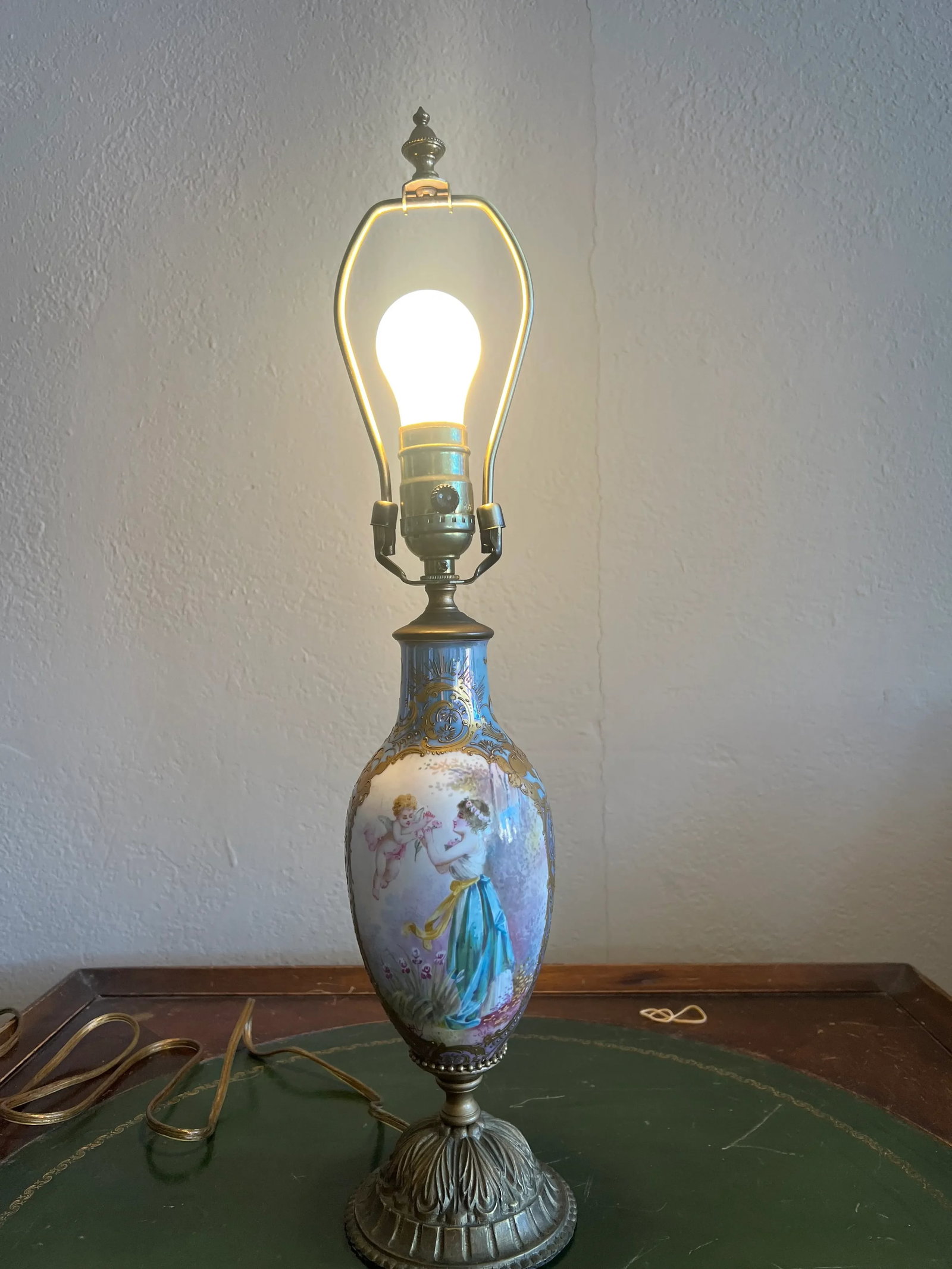 19th Century French Sevres Porcelain Table Lamp Signed - 2