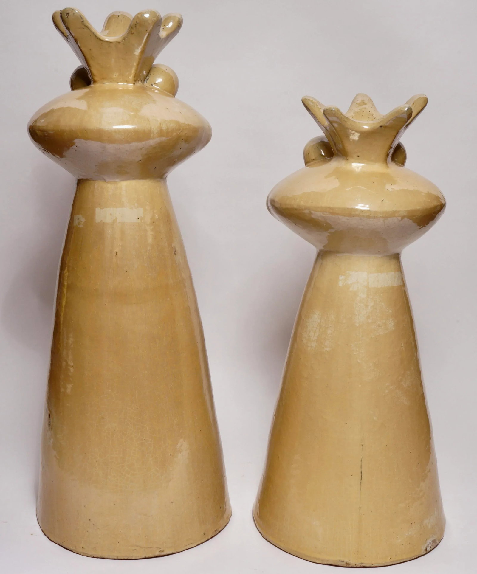 Vintage King Frog Garden Statues - Set of 2 - 4