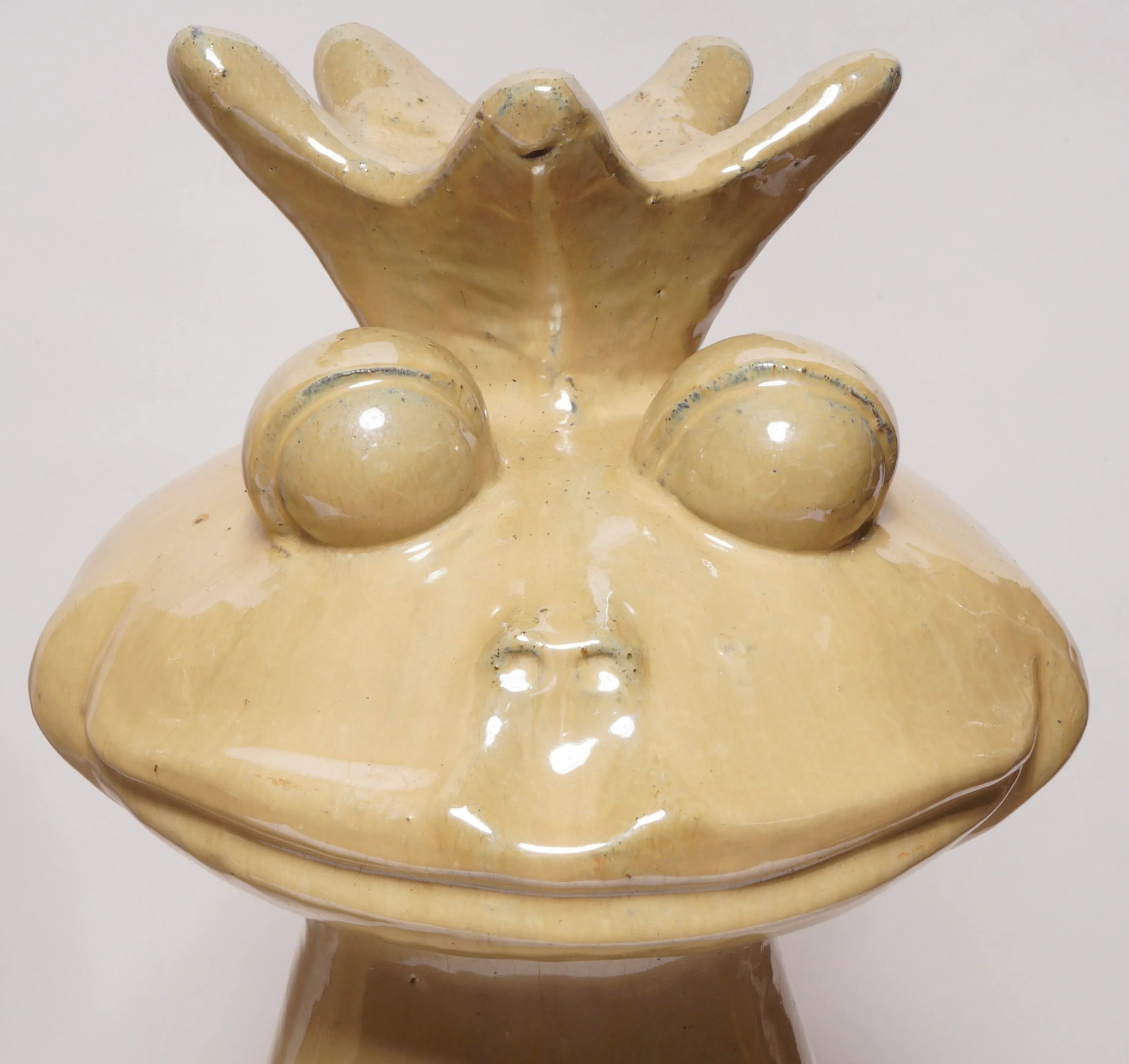 Vintage King Frog Garden Statues - Set of 2 - 8