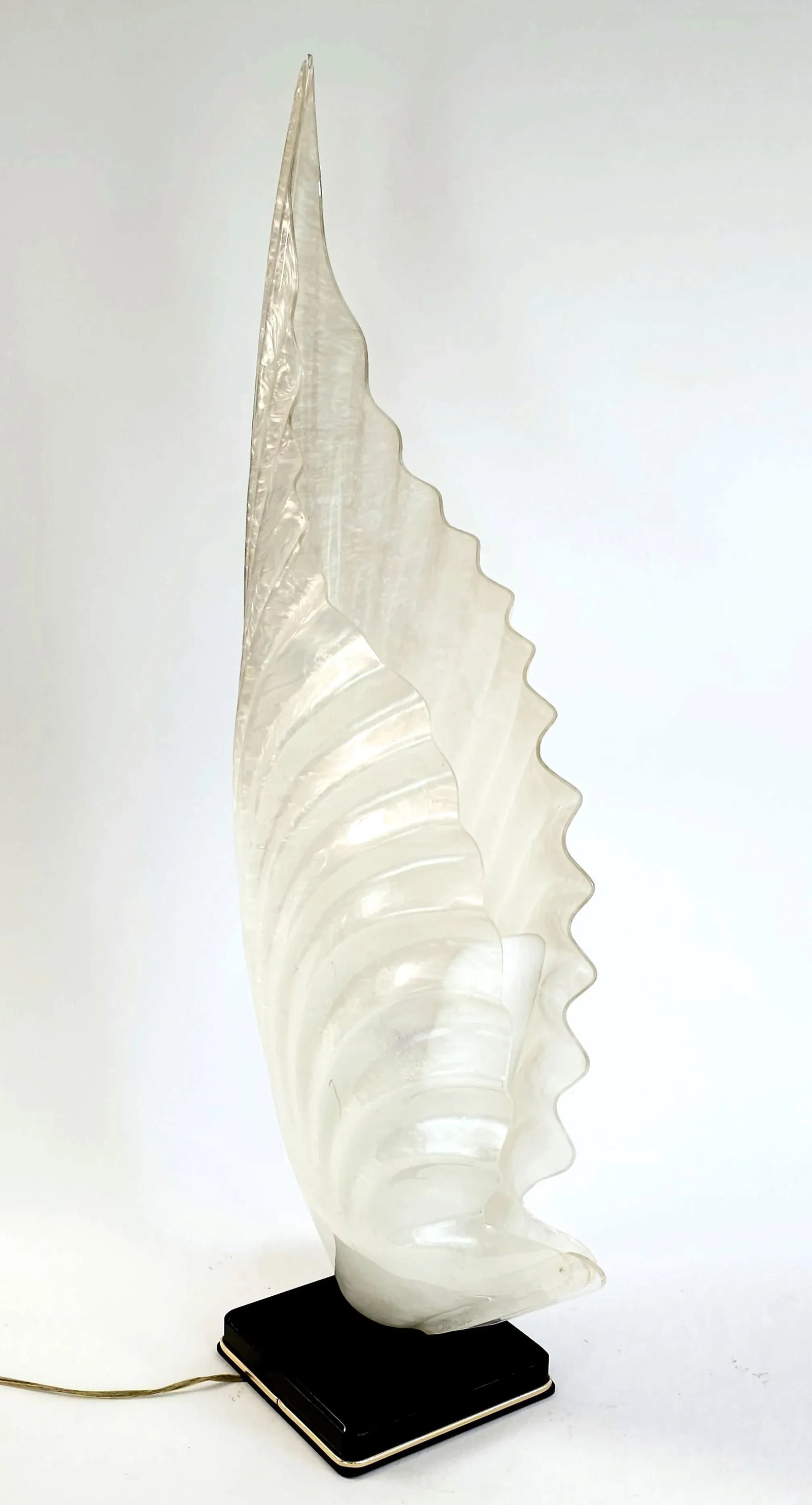 Vintage Sea Shell Shaped Rougier Acrylic Table Lamp - 5