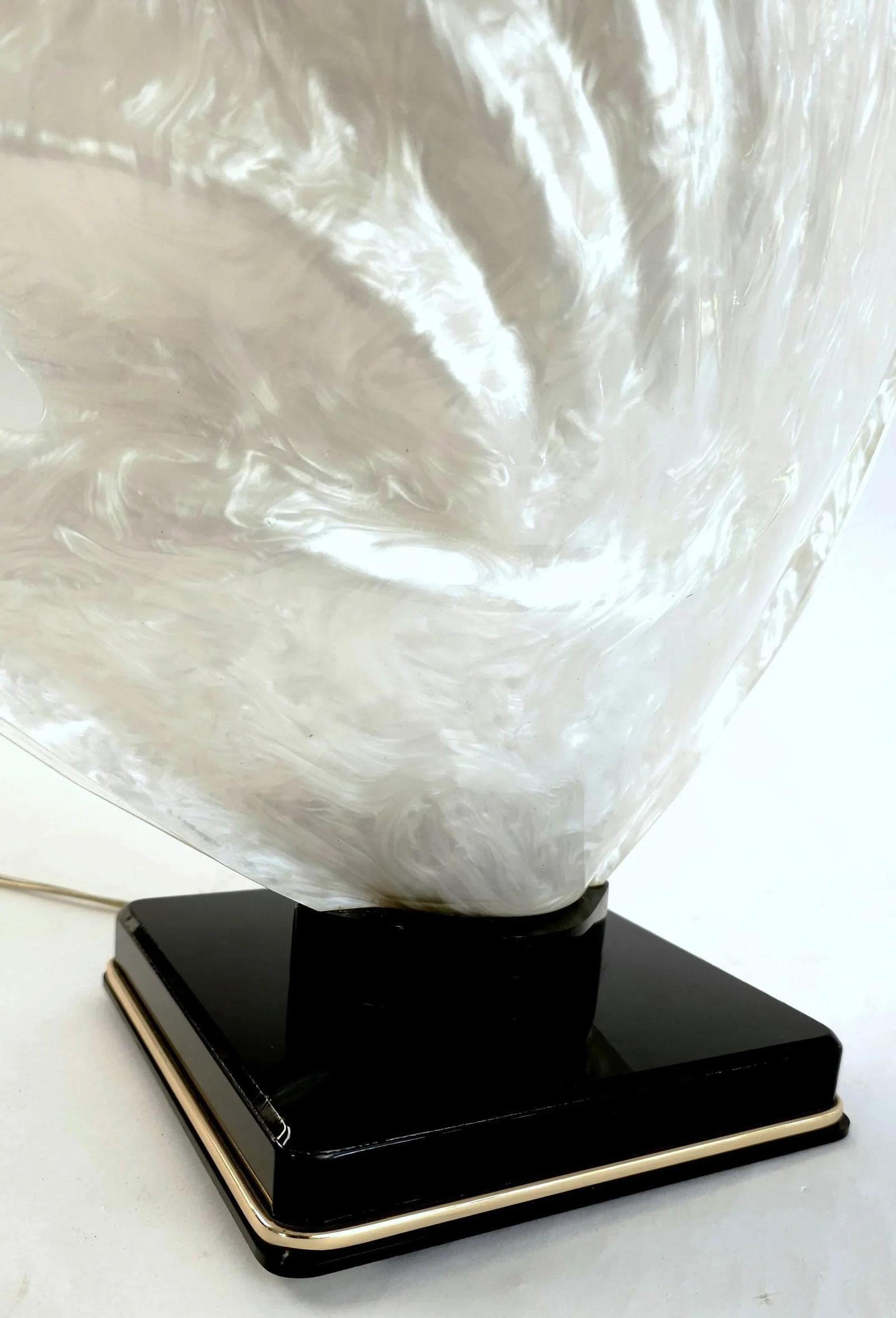 Vintage Sea Shell Shaped Rougier Acrylic Table Lamp - 8