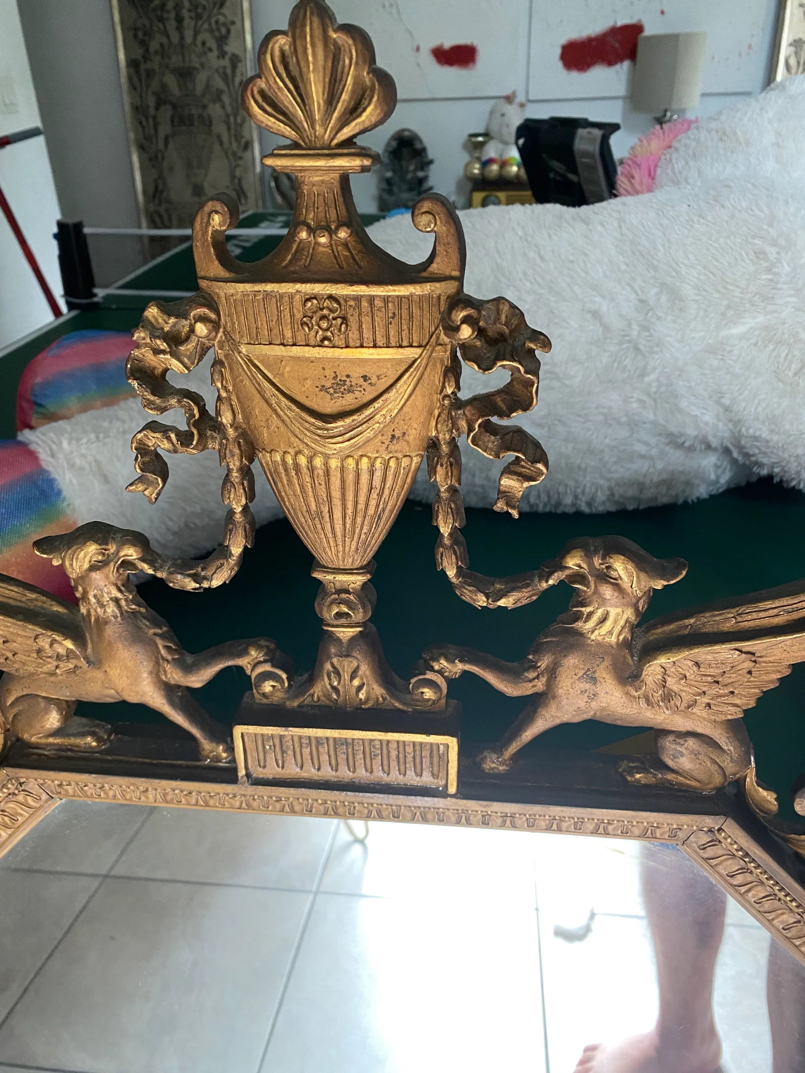 1960s Hollywood Regency Gold Gilt Wood & Geso Mirror - 4