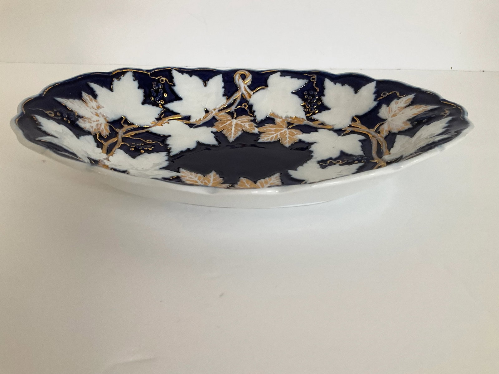 Late 19th Century Meissen Maple Leaf Serving Platter - 3