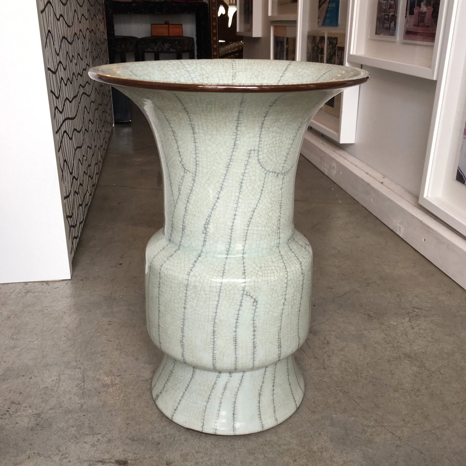 Crackle Ceramic Umbrella Stand - 13