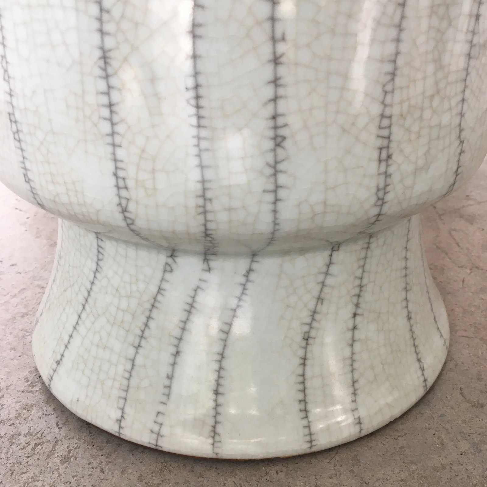Crackle Ceramic Umbrella Stand - 6