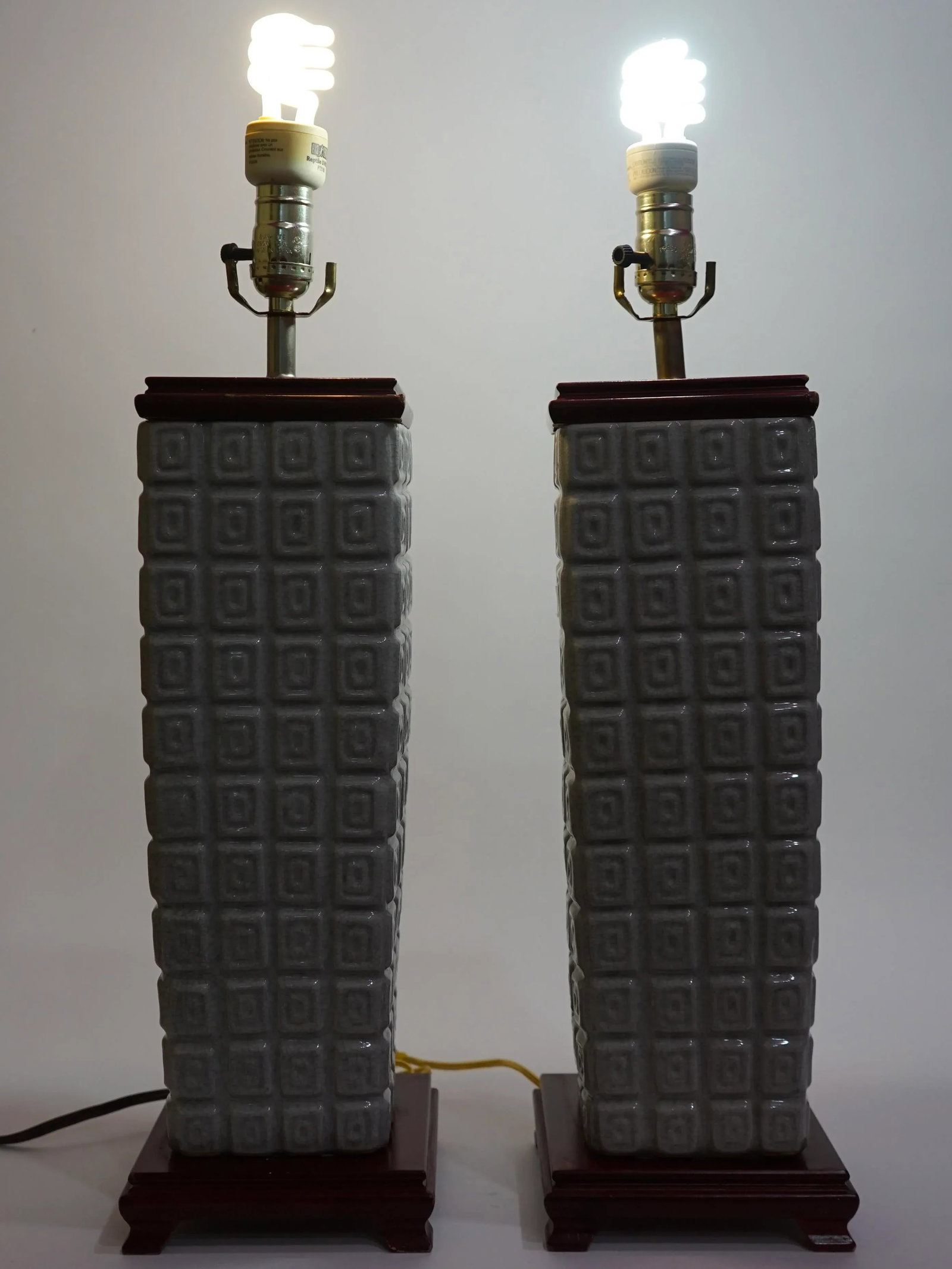 1980s Asian Gray Ceramic Chinese Pedestal Table Lamps - a Pair - 7