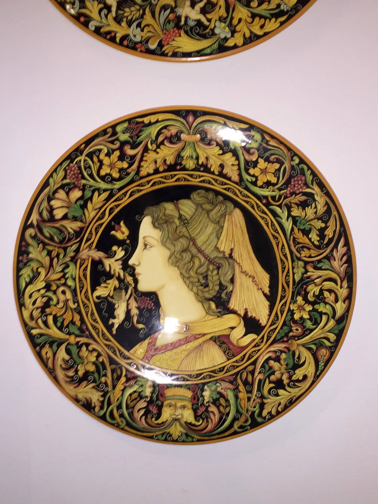 Giacomini Hand Painted Black Ceramic Platter - 9