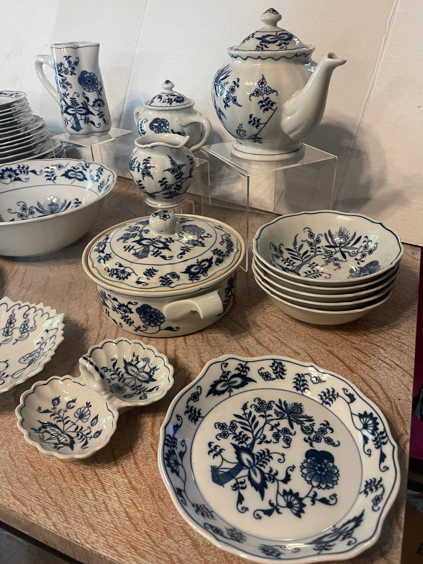 Vintage Blue Danube Onion Dinnerware Set- 53 Pieces - 3