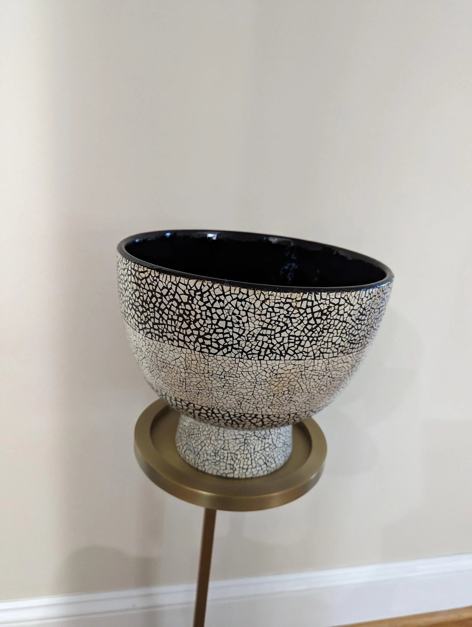 Lacquered Eggshell Bowl - 1990's Vintage - 10