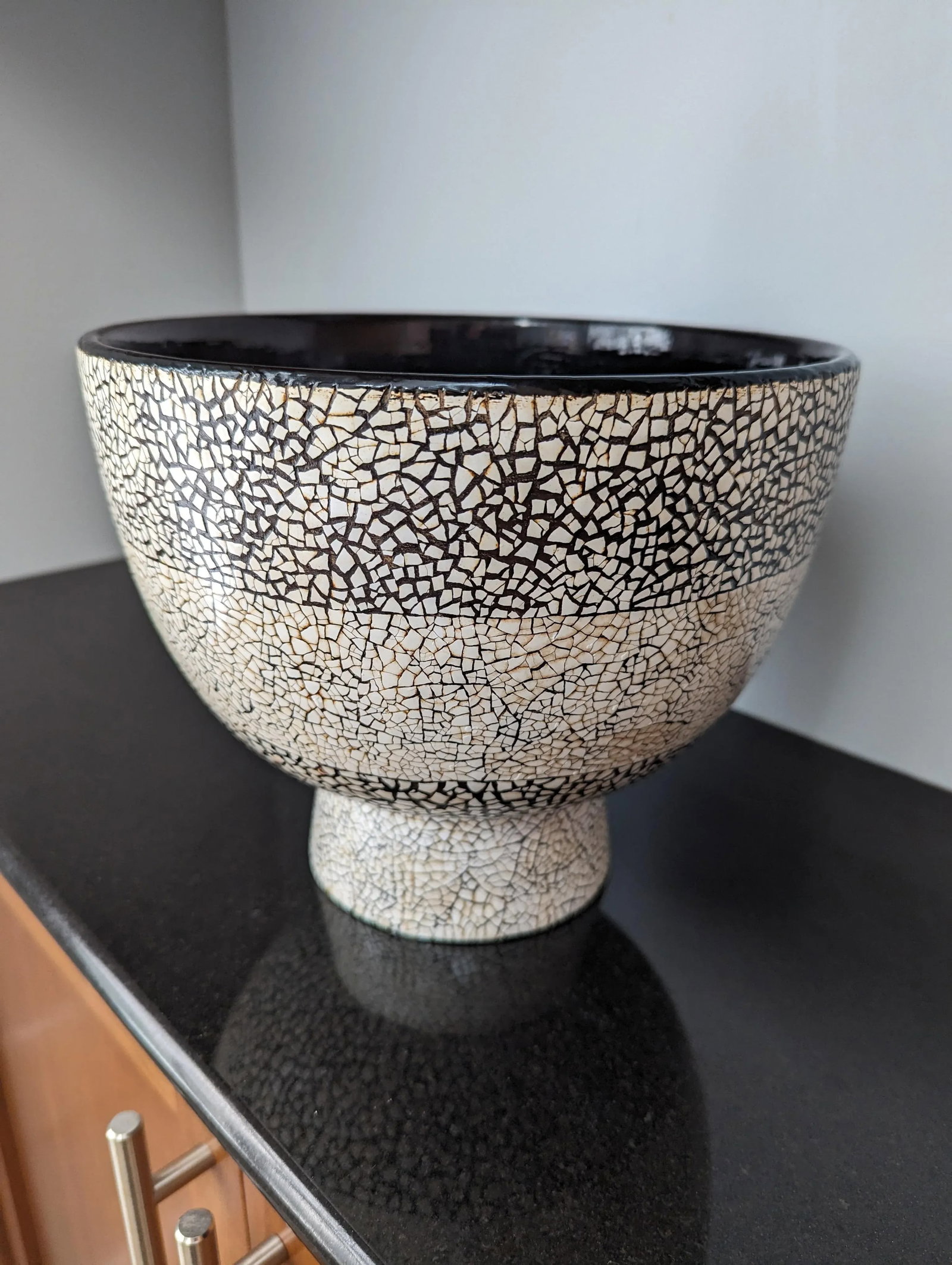 Lacquered Eggshell Bowl - 1990's Vintage - 3