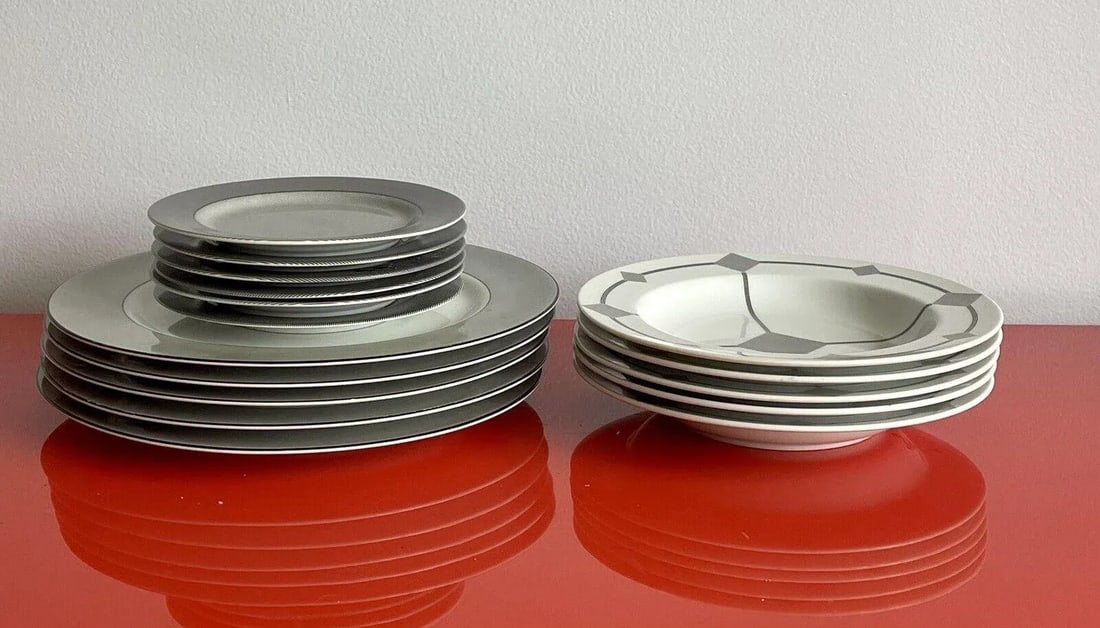 Taitu "Computer" 1987 Mixed Lot Emilio Bergamin Porcelain Dinnerware, Italy- 16 Pieces - 2