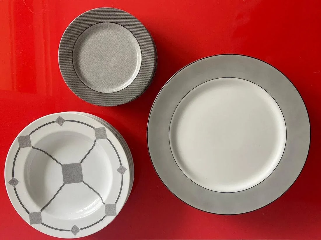 Taitu "Computer" 1987 Mixed Lot Emilio Bergamin Porcelain Dinnerware, Italy- 16 Pieces - 7