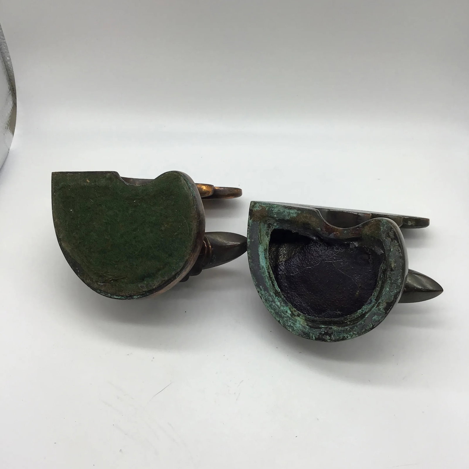 Art Deco Vintage 1930s Art Deco Bookends by Dodge Inc Speed Boat With Wave Bronze Metal - a Pair - 4