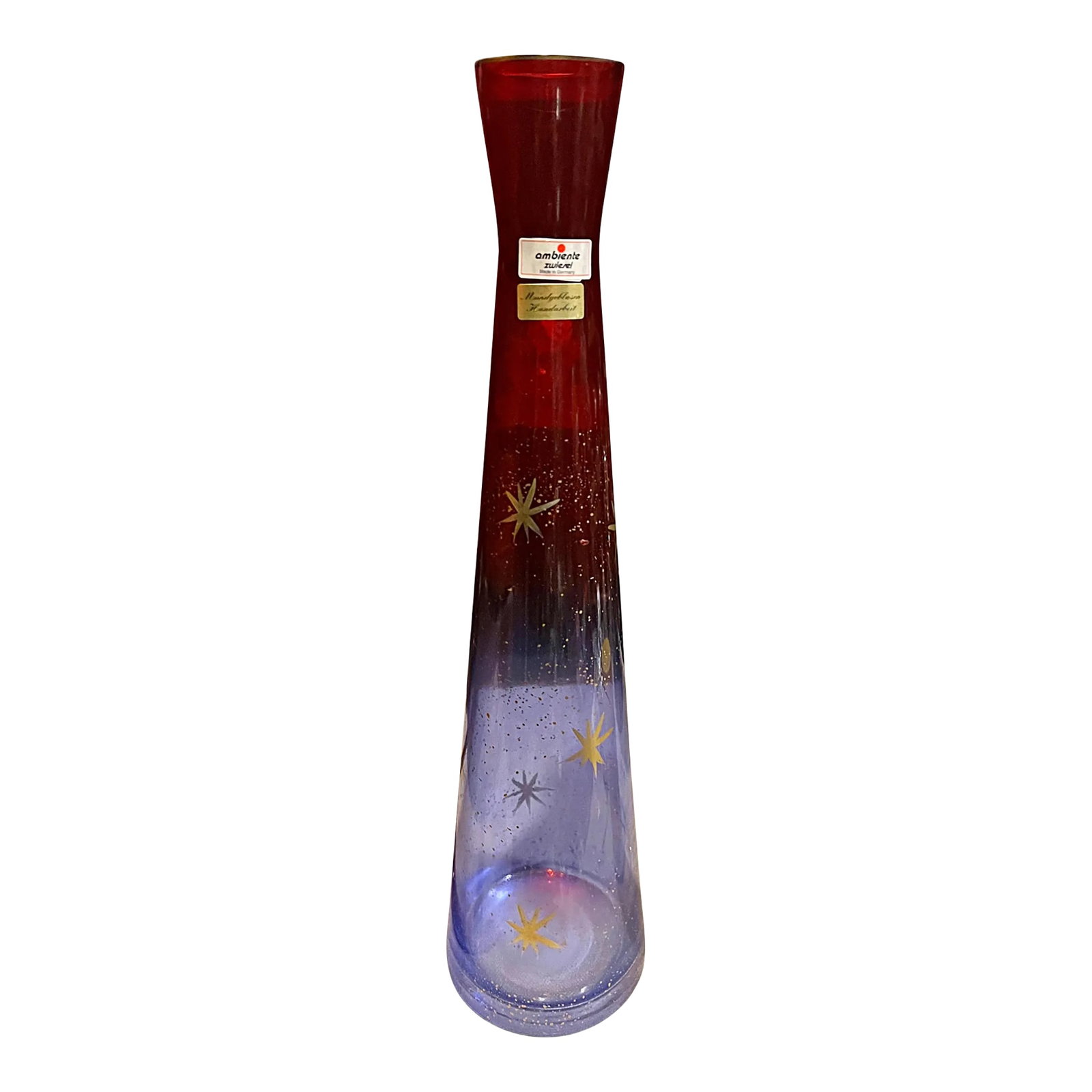 Vintage Mid-Century Modern Style Ambiente Zwiesel Red & Blue Ombre Starburst Art Glass Vase: This beautiful art glass vase was handcrafted sometime around the mid-century by Ambiente Zwiesel in Germany. The vase features a striking yet smooth transitioning color scheme that starts as a