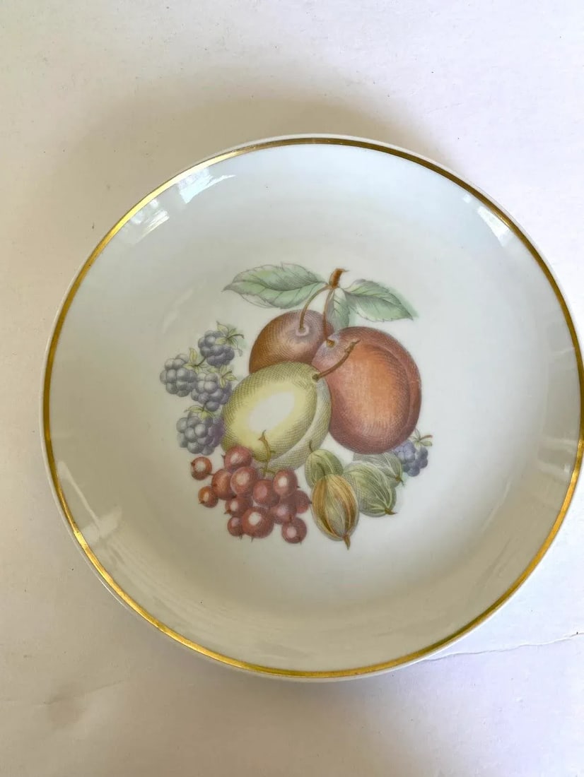 Vintage Upsala Ekeby Karlskrona 1960's Fruit Porcelain Plates With Gold Rim - Set of 6 - 4