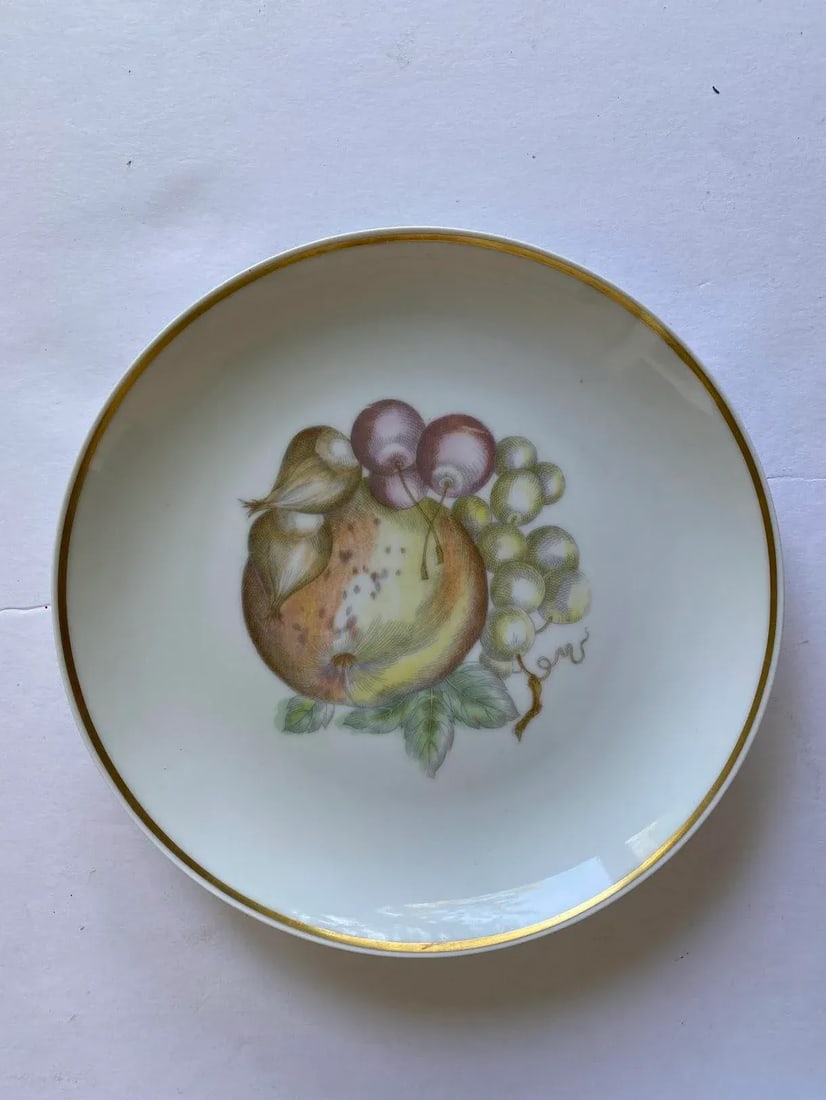 Vintage Upsala Ekeby Karlskrona 1960's Fruit Porcelain Plates With Gold Rim - Set of 6 - 7