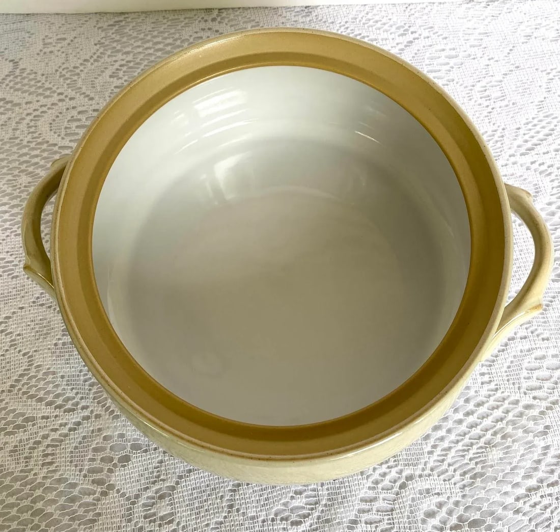 Denby-Langley Energy Round Covered Casserole Dish in Sage, Cream & Yellow Rim - 5