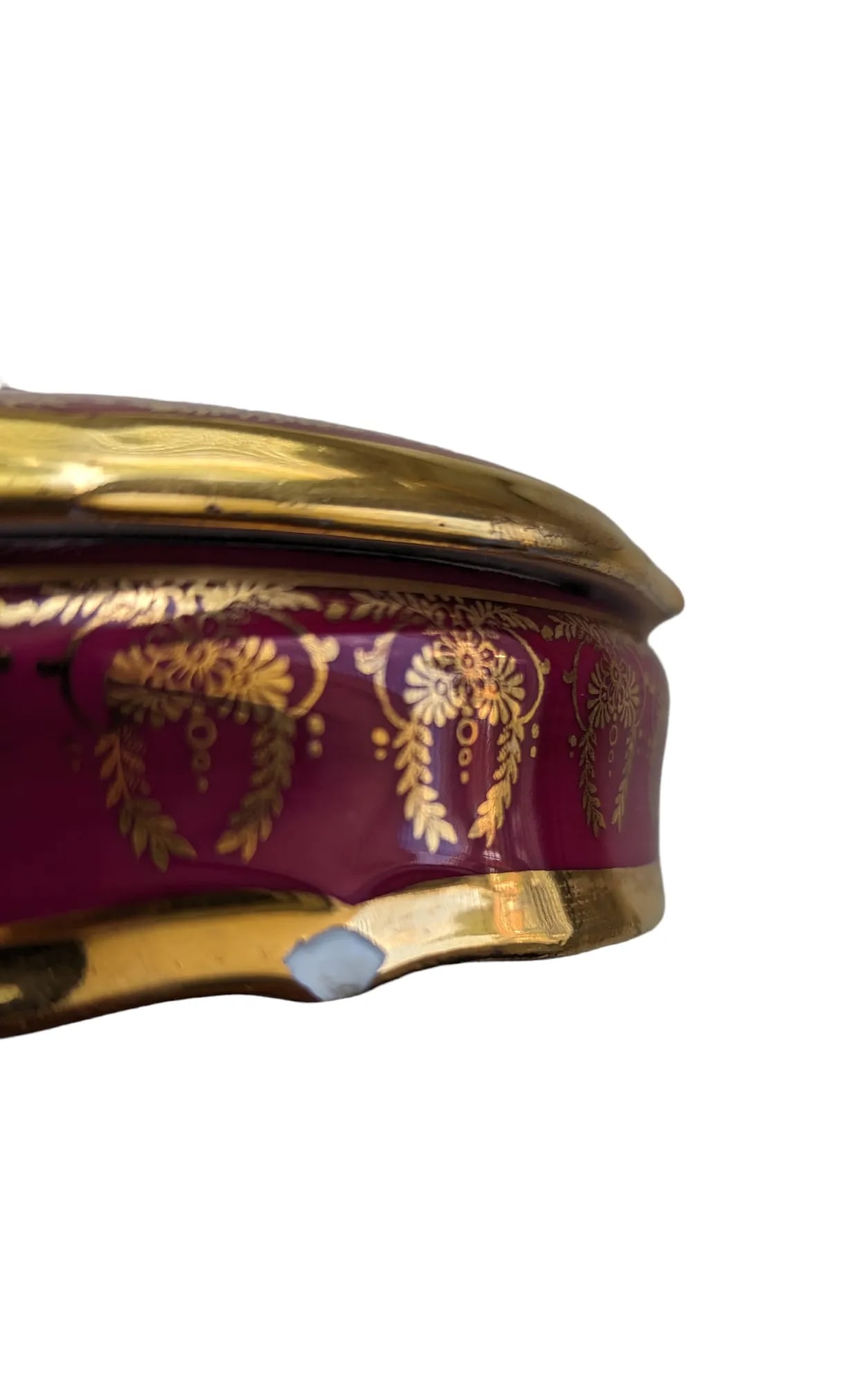 Early 20th Century Gold Toned Accented Limoges Trinket Box - 6