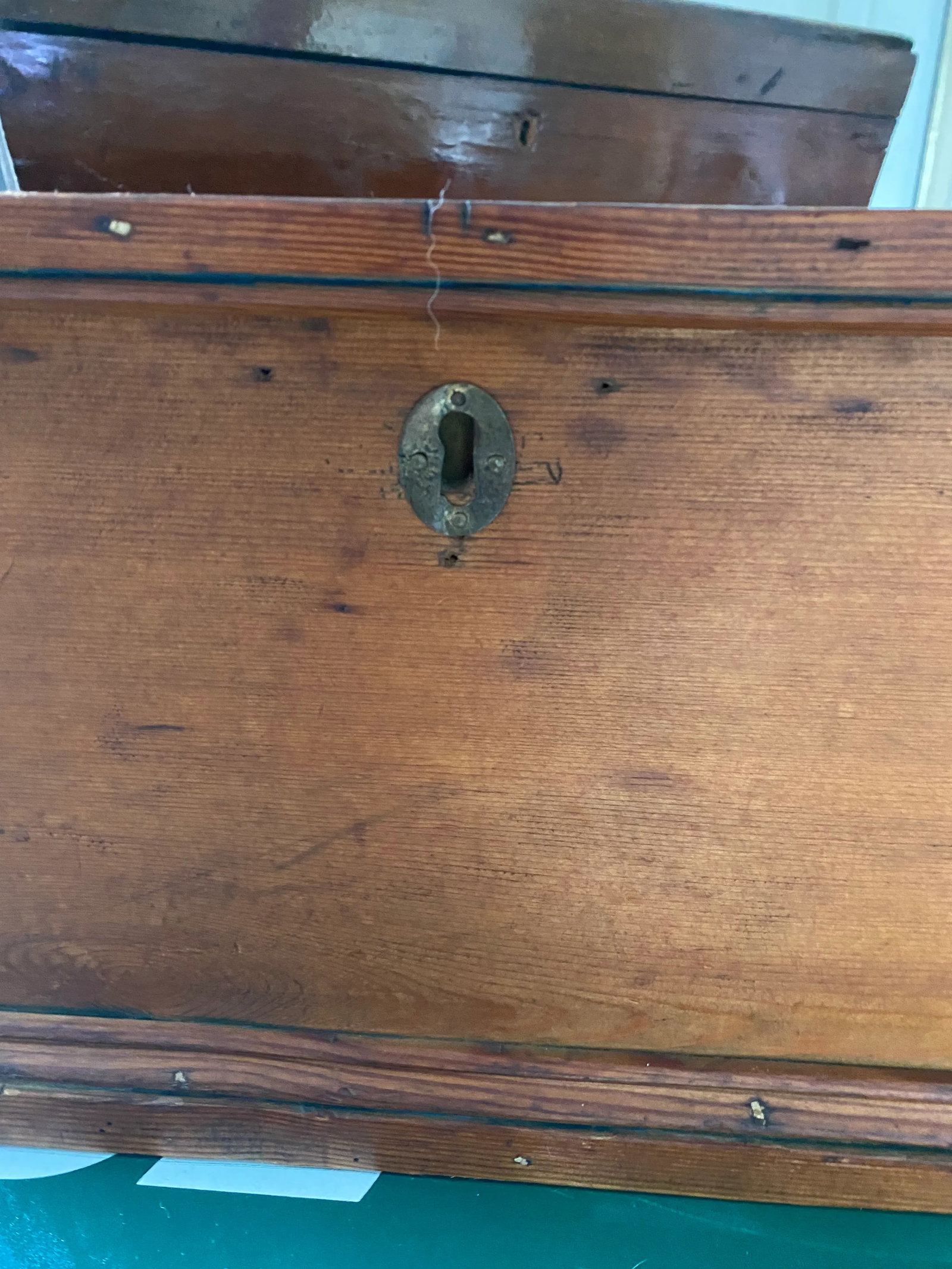 Late 19th Century Large Antique Pine Box - 6