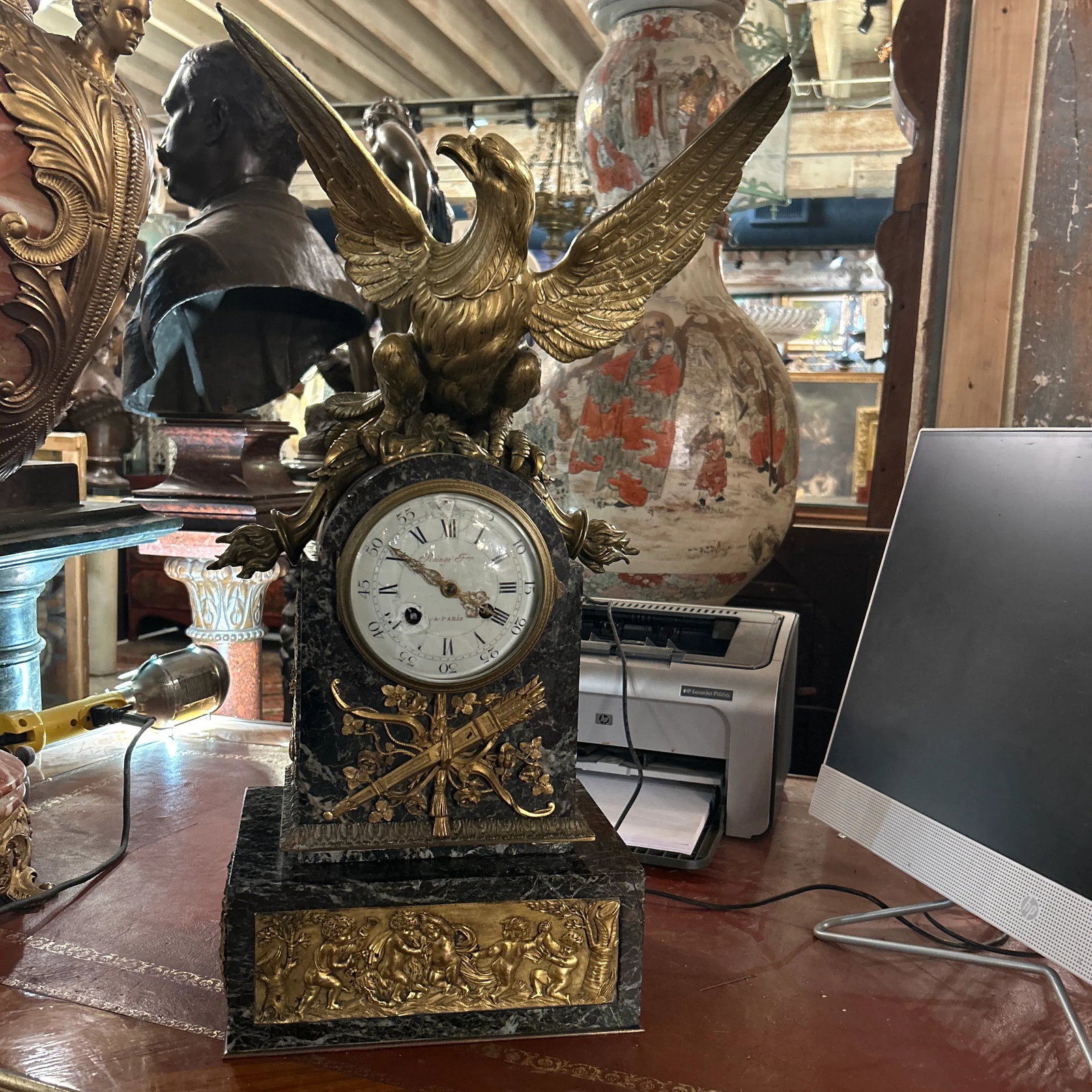 French Antique Marble Figural Bronze Mantel Clock Eagle, Raingo Feres, Circa 1880 - 13