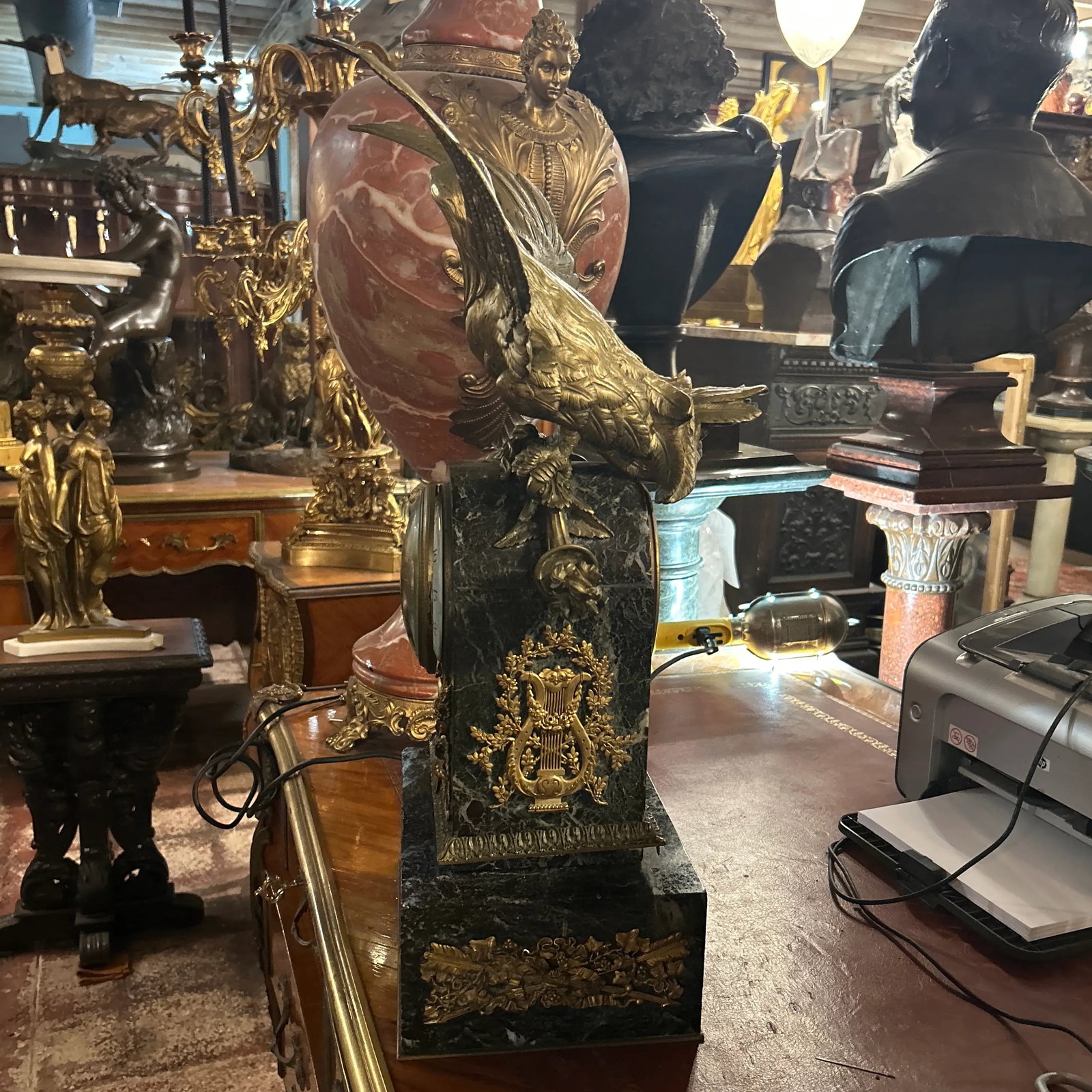 French Antique Marble Figural Bronze Mantel Clock Eagle, Raingo Feres, Circa 1880 - 7