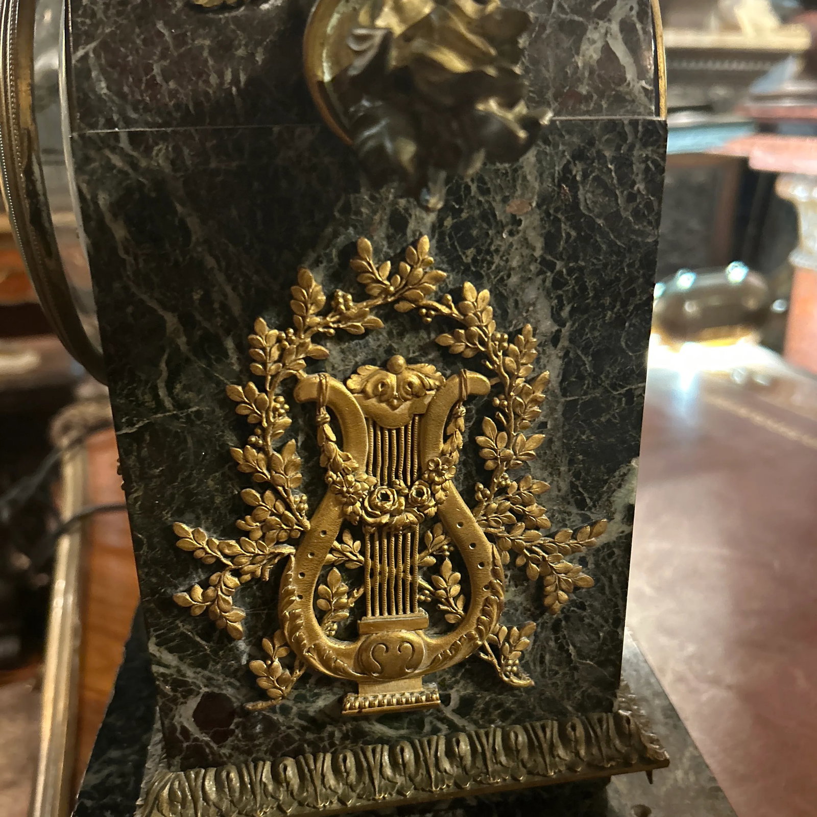 French Antique Marble Figural Bronze Mantel Clock Eagle, Raingo Feres, Circa 1880 - 8