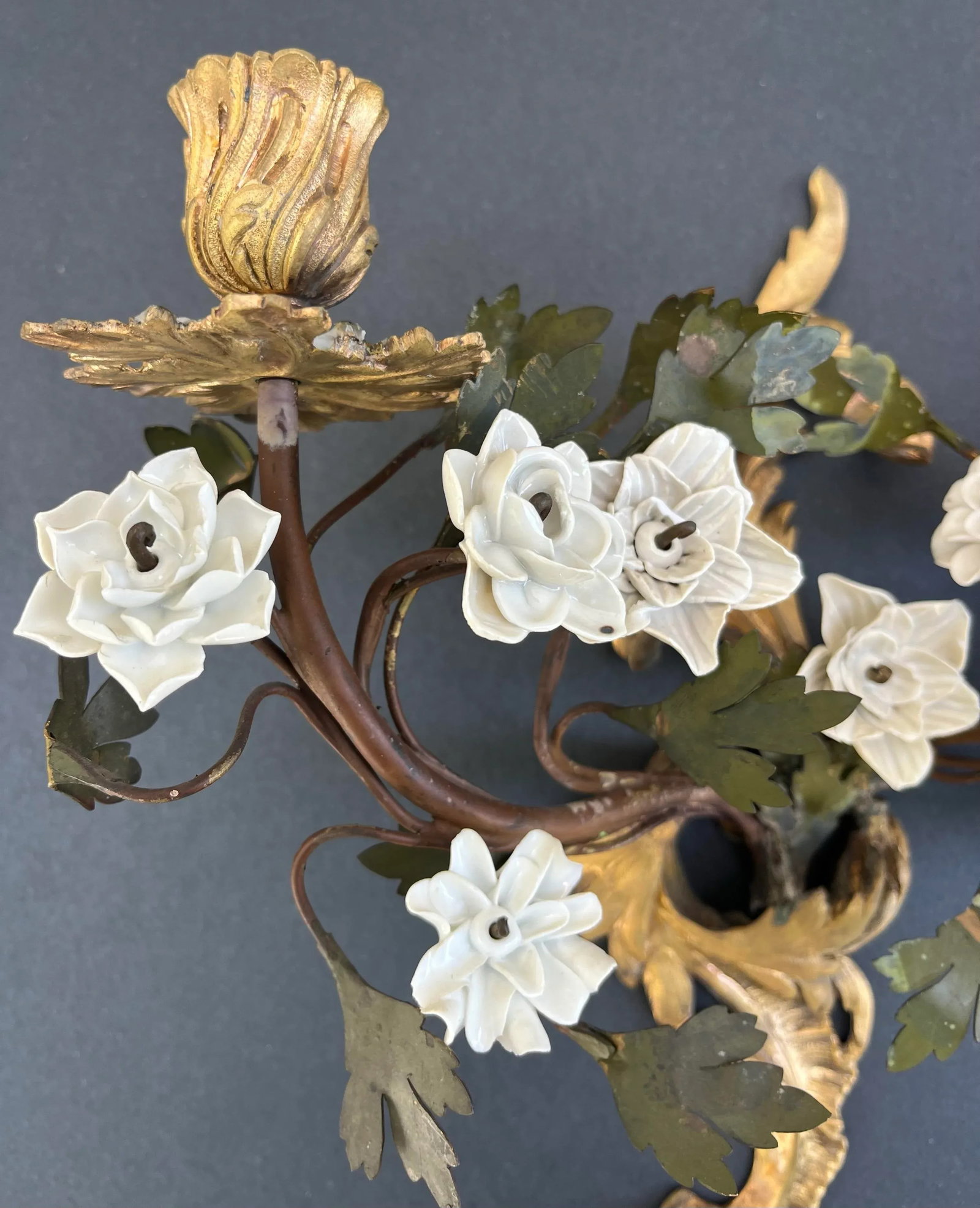 French Pair of Period Louis XV Tole, Ormolu and Porcelain Flower Wall Sconces. - 5