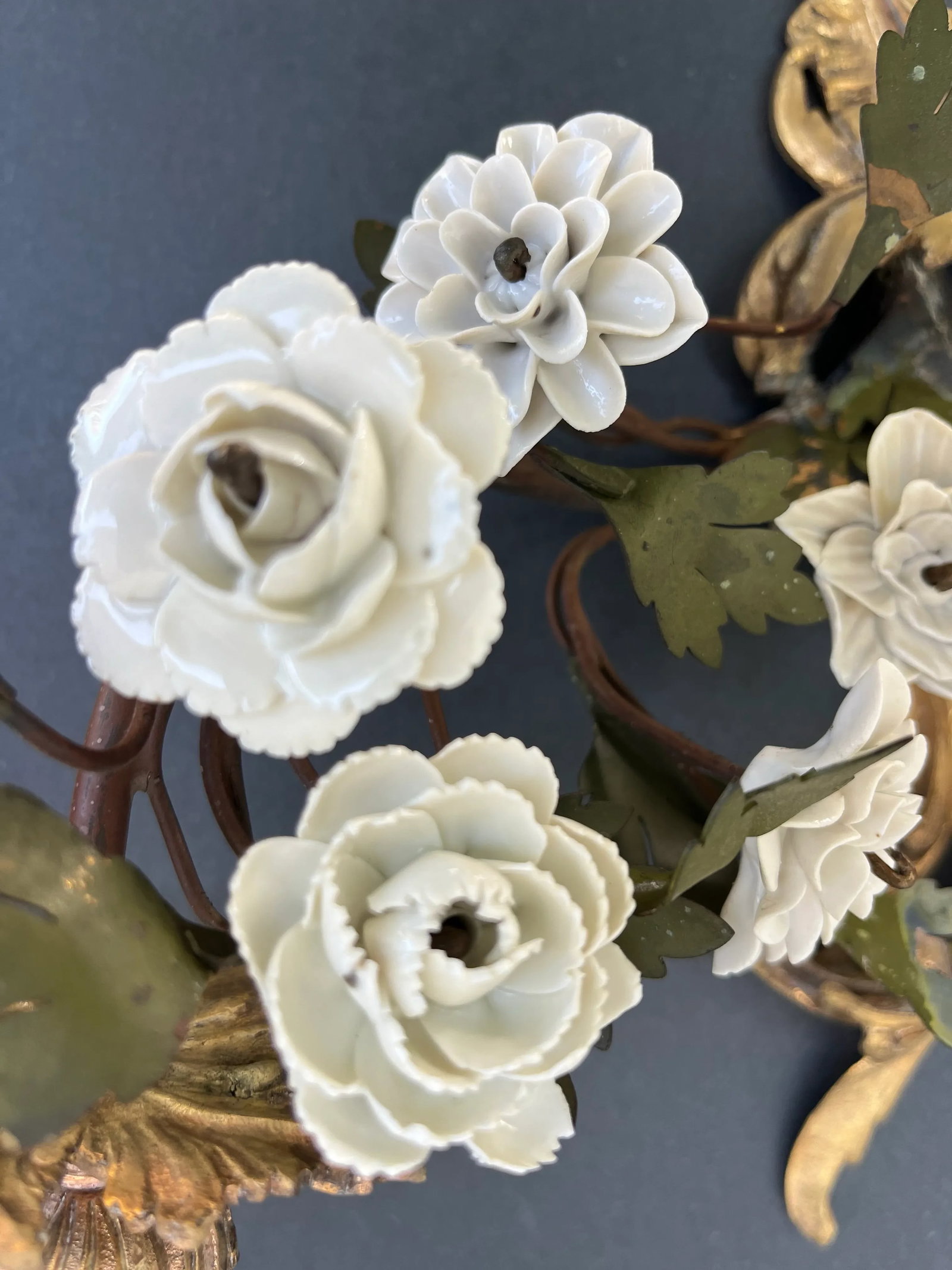 French Pair of Period Louis XV Tole, Ormolu and Porcelain Flower Wall Sconces. - 7