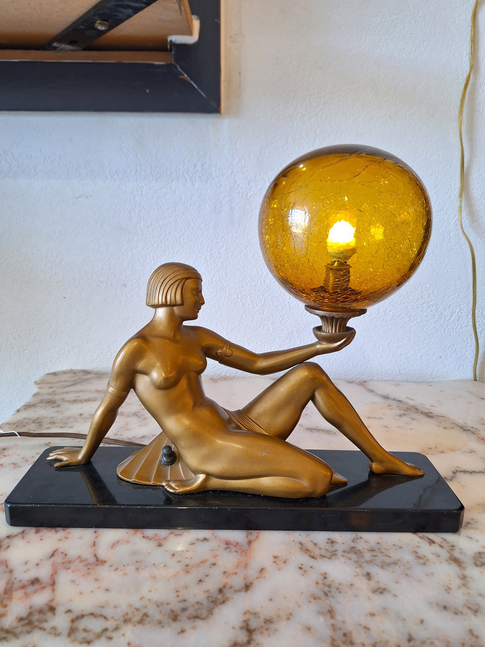 1930's Art Deco Sculpture "Lady Lamp" - 2