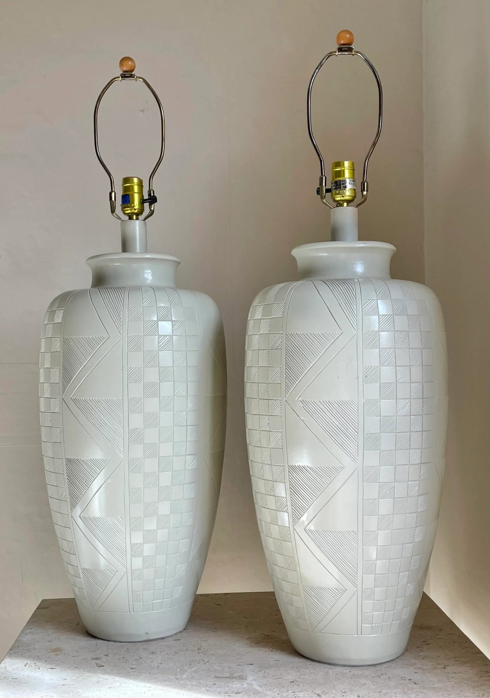 Pair of Casual Lamps of California 1988 Etched Post Modern Ceramic Lamps - 2