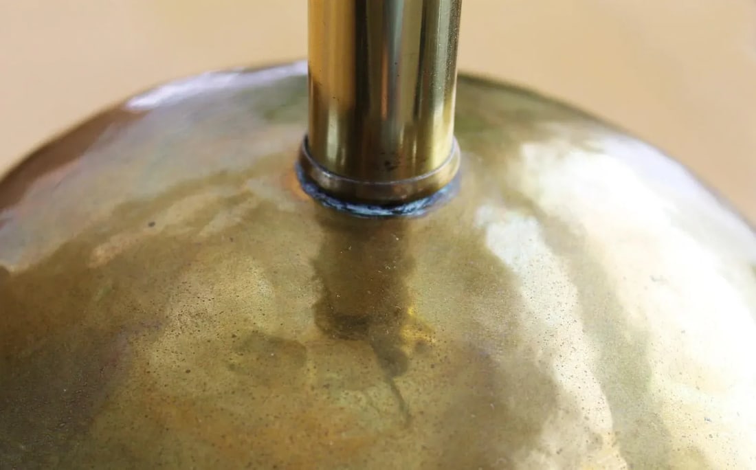 Late 20th Century Hammered Brass Chinese Table Lamp and Silk Shade - 6