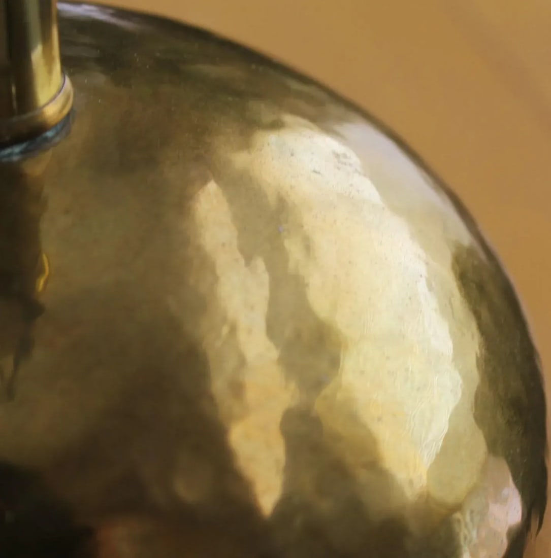 Late 20th Century Hammered Brass Chinese Table Lamp and Silk Shade - 7