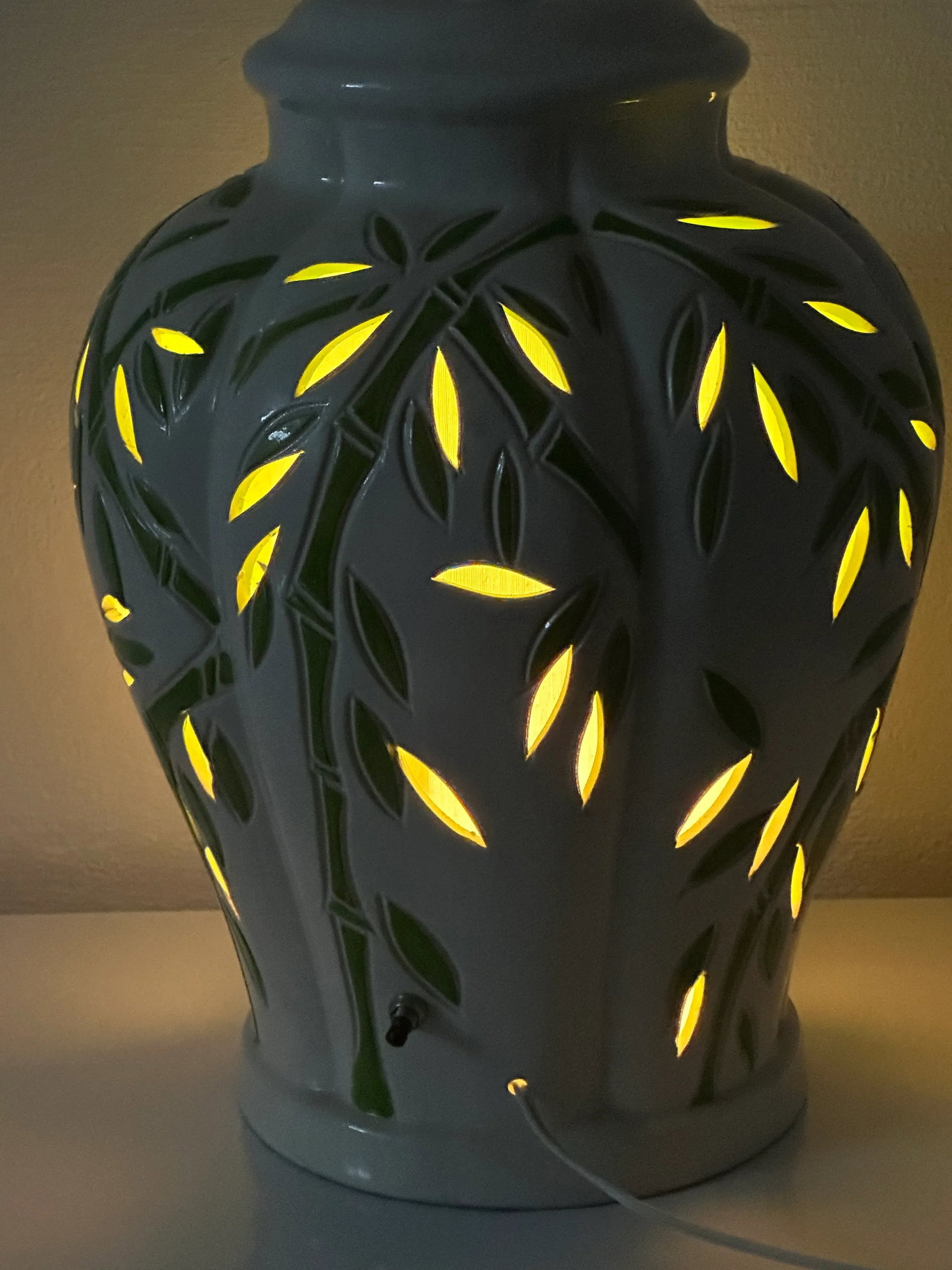 Palm Beach Regency Double-Lit Pierced Ceramic Bamboo Table Lamp - 3