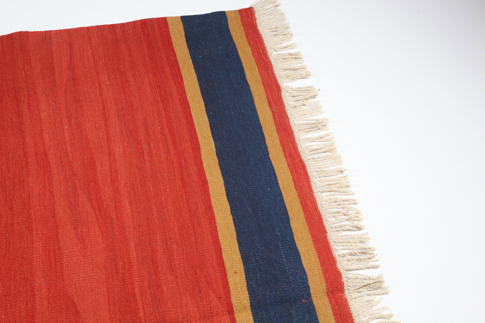 1990s Turkish Handmade Kilim Rug - 5'4'' * 7'9'' - 10