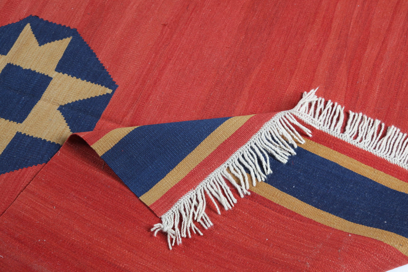 1990s Turkish Handmade Kilim Rug - 5'4'' * 7'9'' - 13